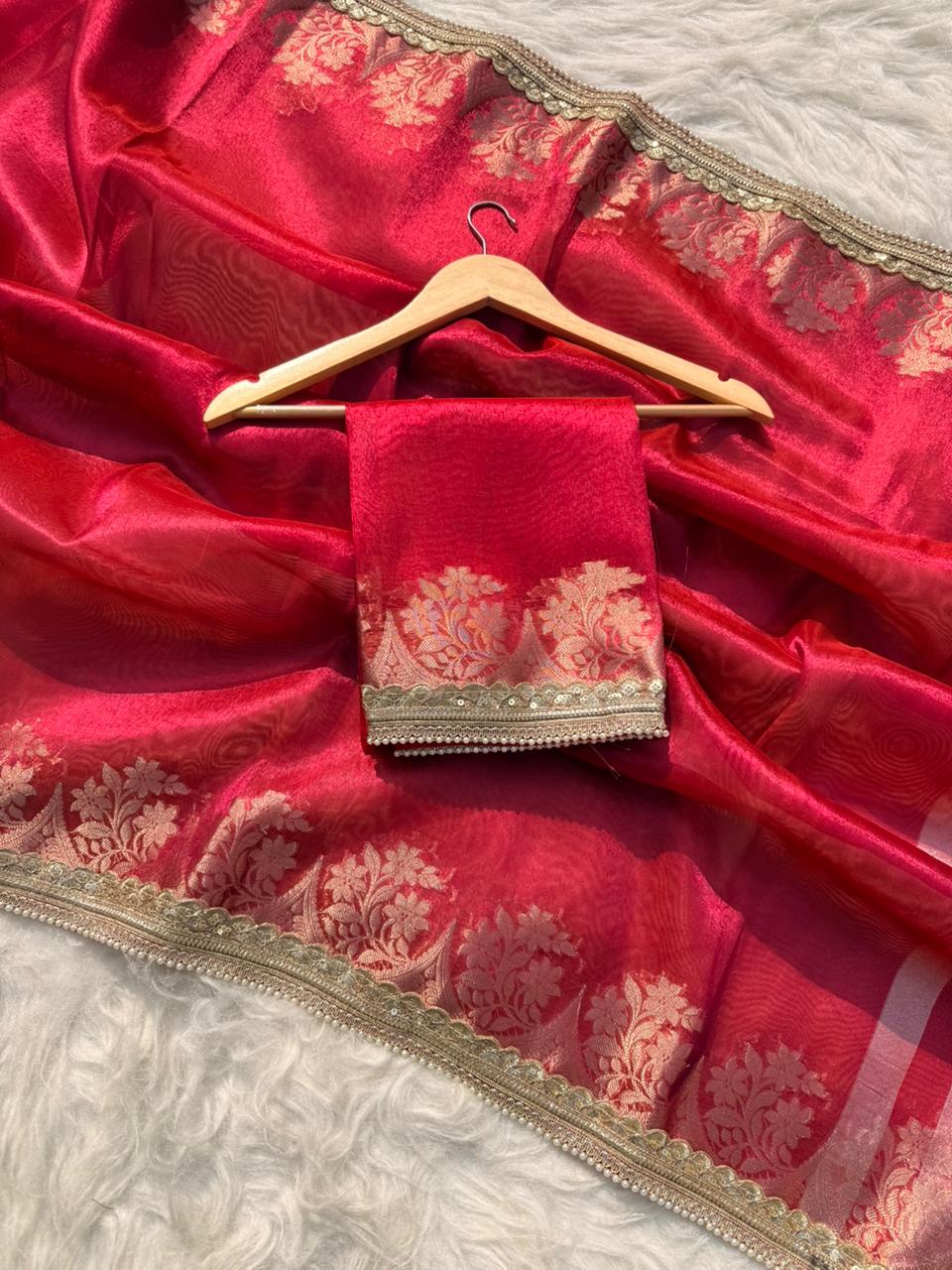 Beautiful Glass Tissue Silk Saree with Pearl Lace Work – Premium Quality Collection