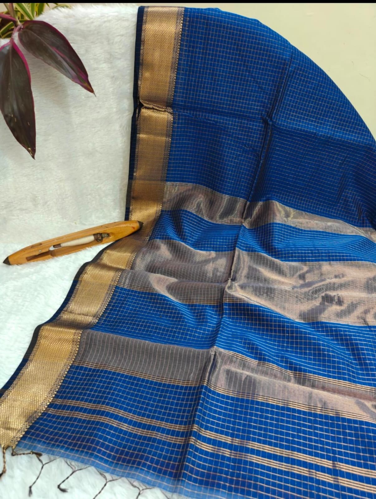 New Color Maheshwari Handloom Silk Saree with Cotton & Golden Jari Border