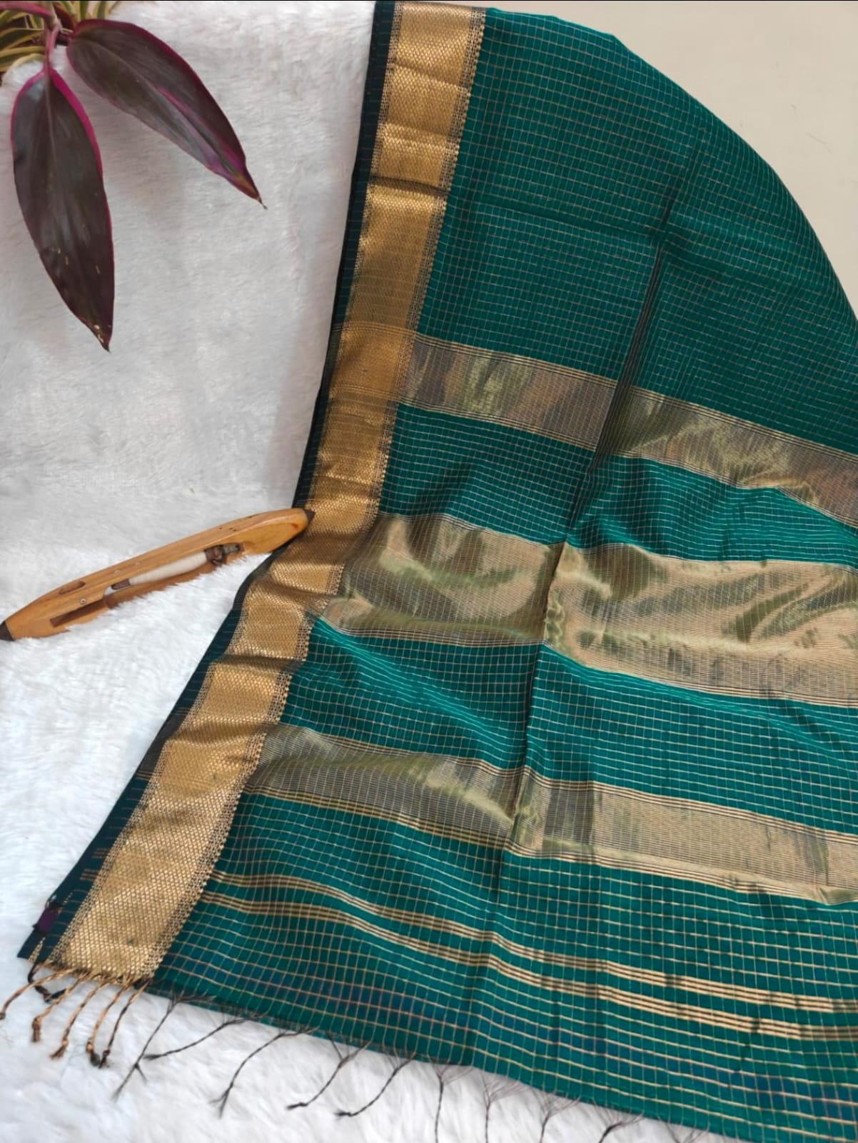 New Color Maheshwari Handloom Silk Saree with Cotton & Golden Jari Border
