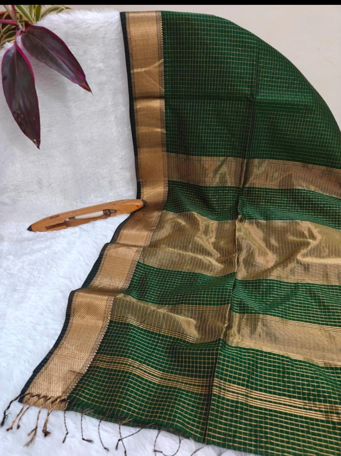 New Color Maheshwari Handloom Silk Saree with Cotton & Golden Jari Border