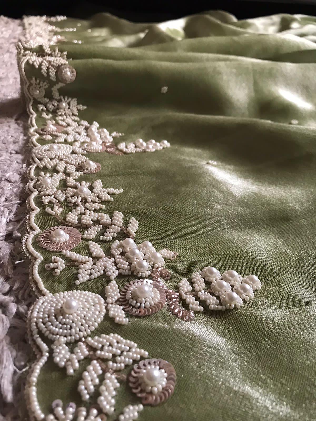 PISTACHIO GREEN KANCHIPURAM ZARI TISSUE SILK SAREE