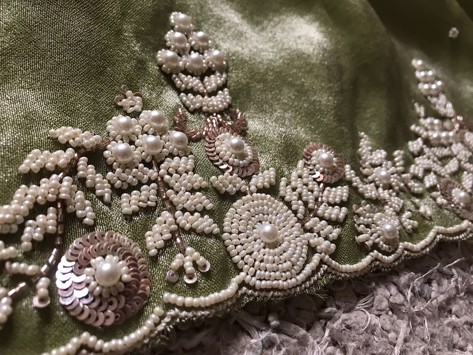PISTACHIO GREEN KANCHIPURAM ZARI TISSUE SILK SAREE