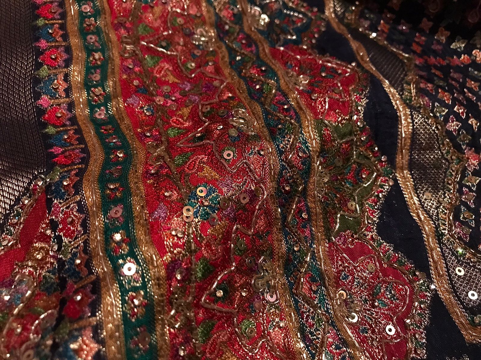 Heritage Kashmiri Pure Kani Silk Saree with Zardozi Handwork