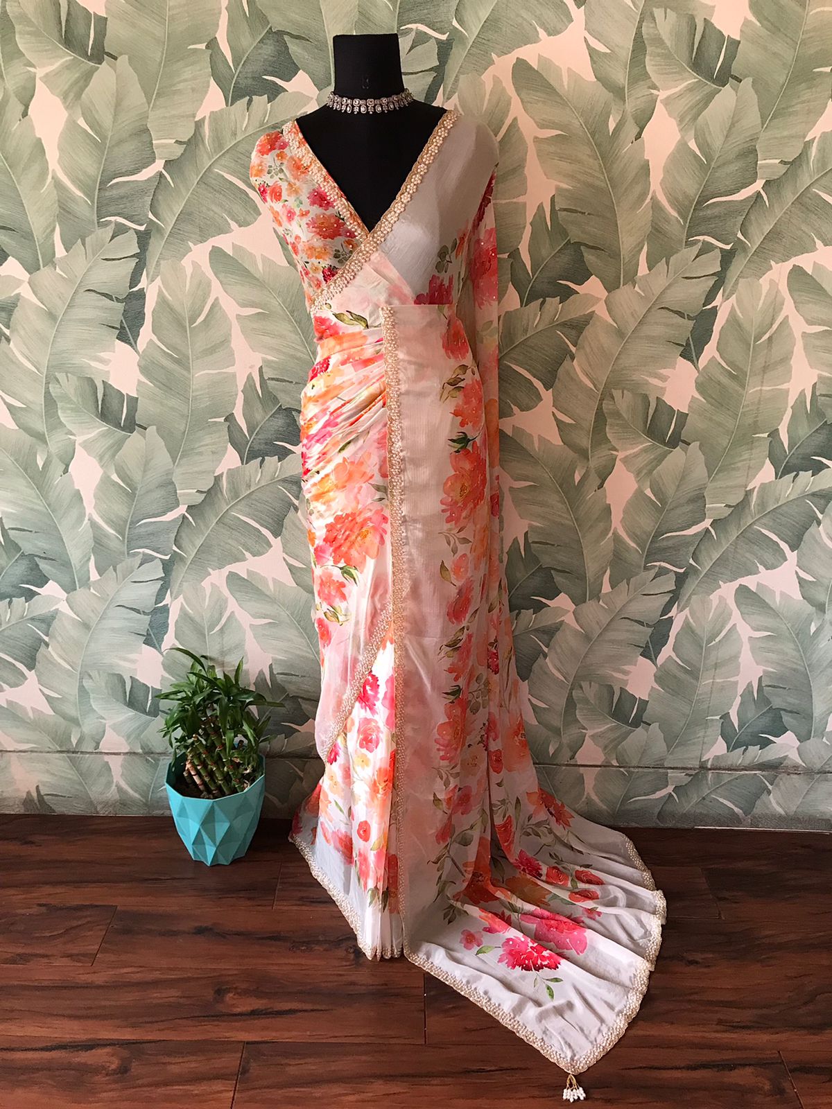 Eternally Beautiful Premium Pure Chinnon Silk Saree