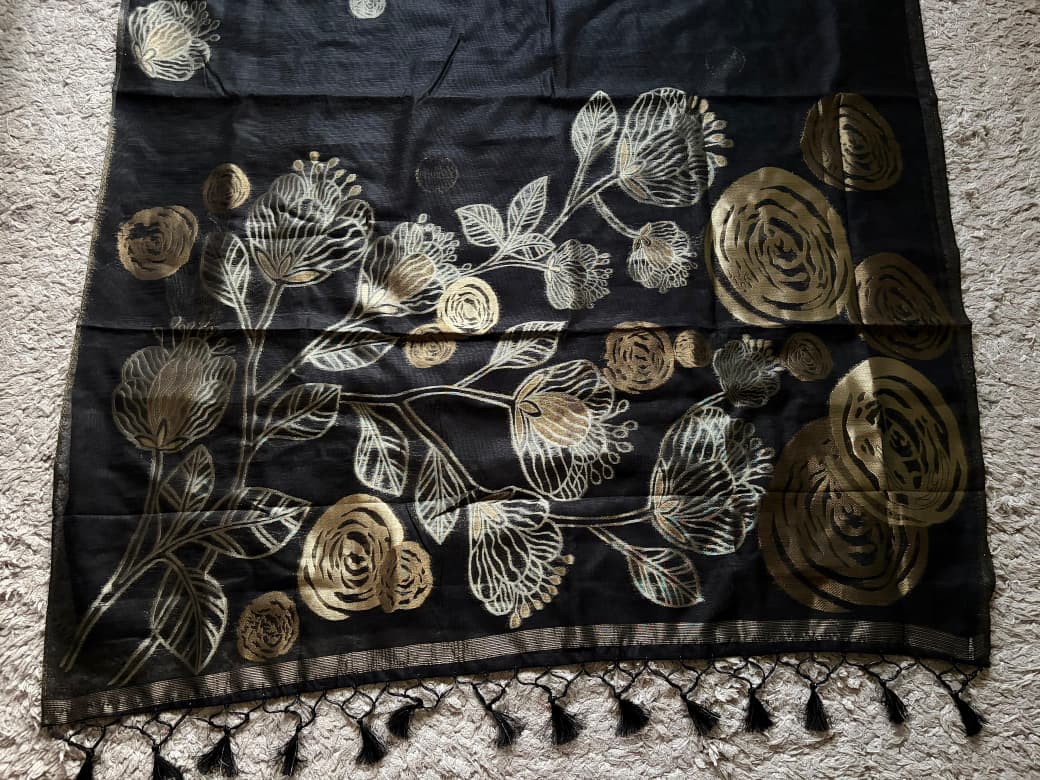 Premium quality soft semi tussar silk saree with gorgeous golden roses zari weaving & zari weaving motis