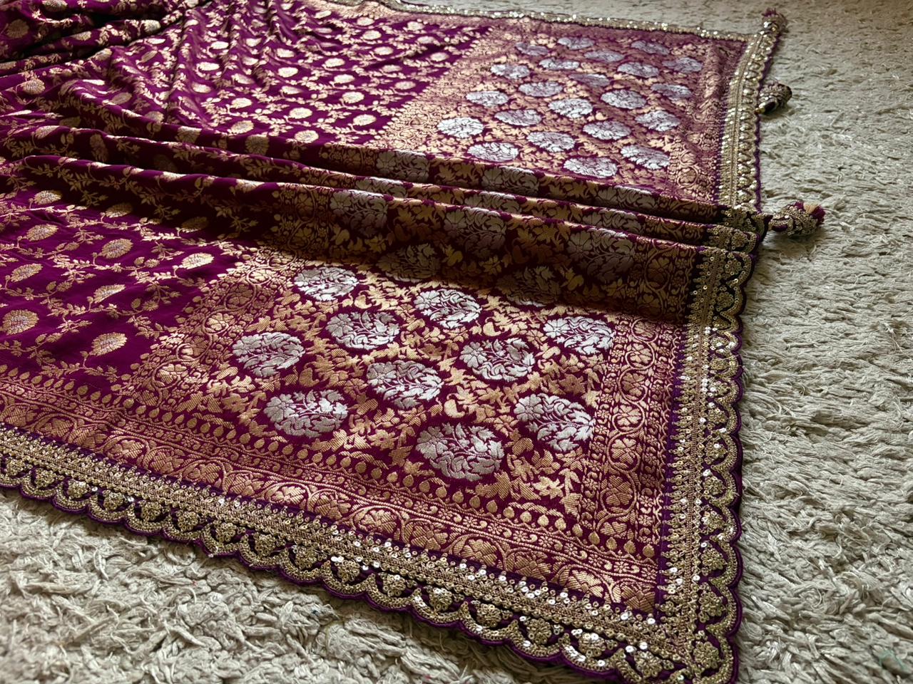 Sabyasachi inspired premium banarasi khaddi georgette with gold n silver zari