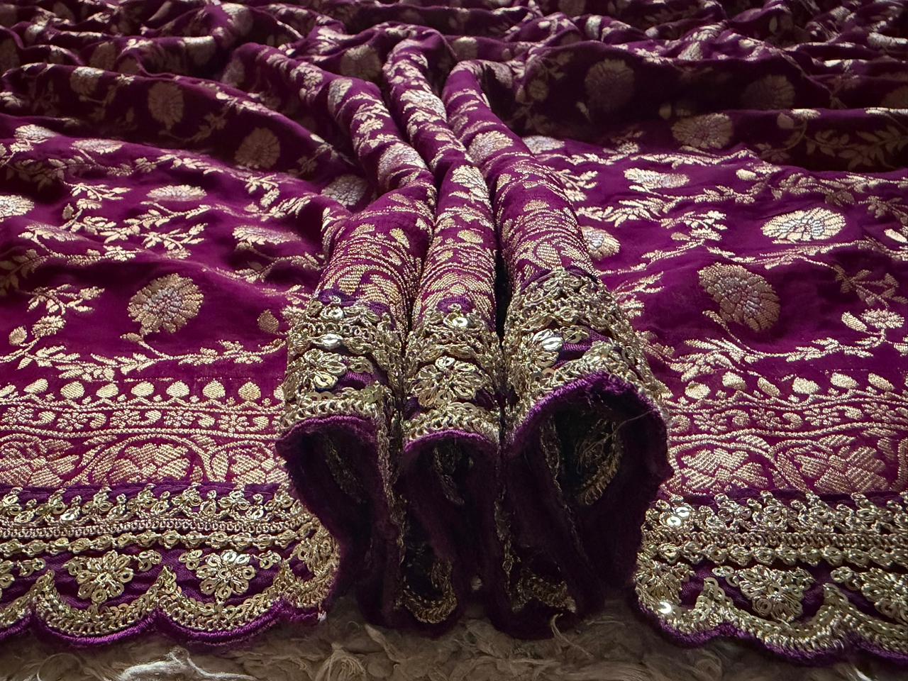 Sabyasachi inspired premium banarasi khaddi georgette with gold n silver zari