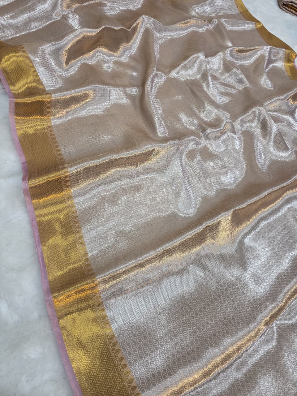 BANARASI PURE TISSUE BROCADE HANDLOOM WOVEN BEAUTIFUL SAREES