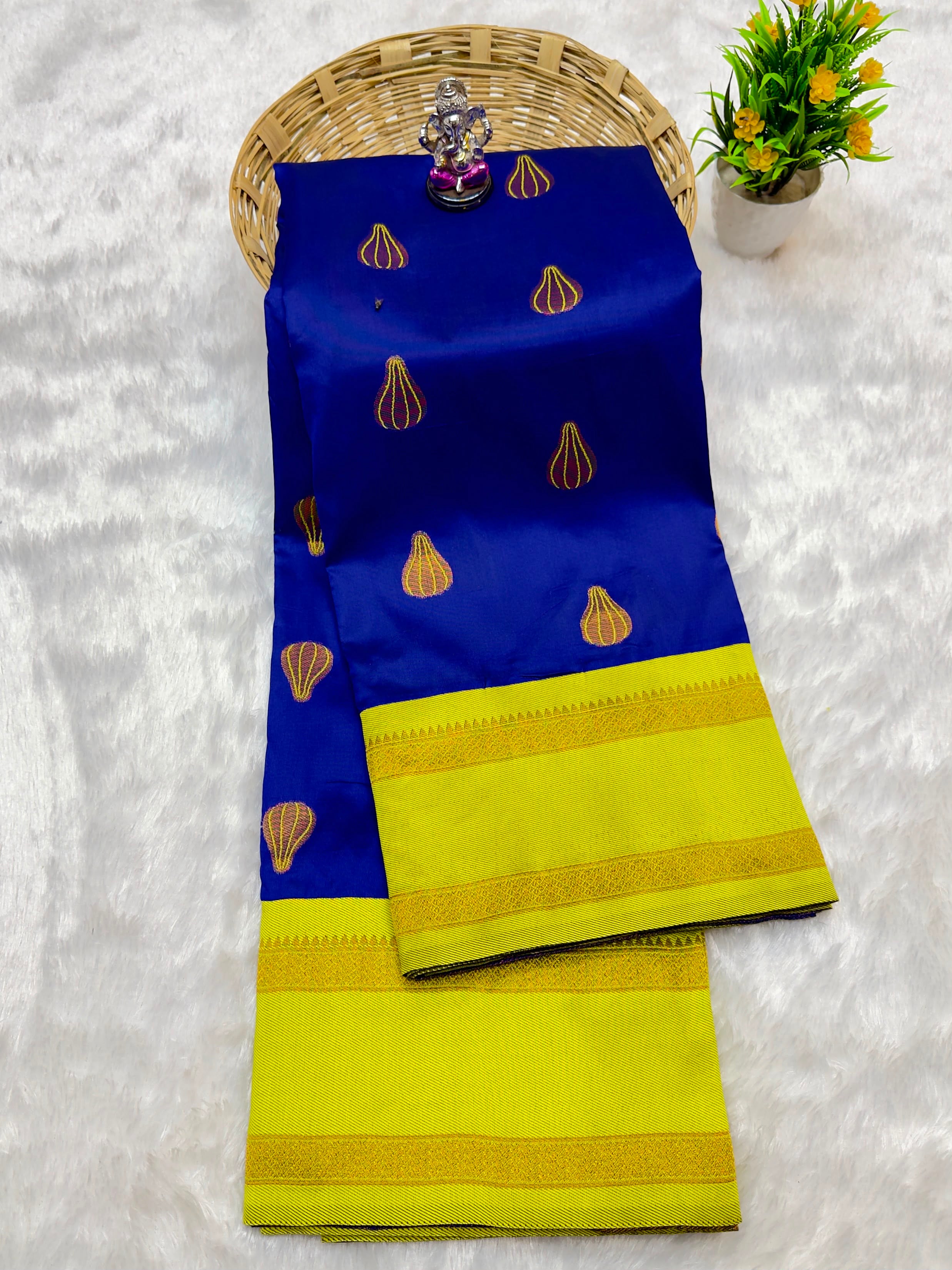 Shree Modak Paithani Premium Katan Silk Navy Blue Golden Saree