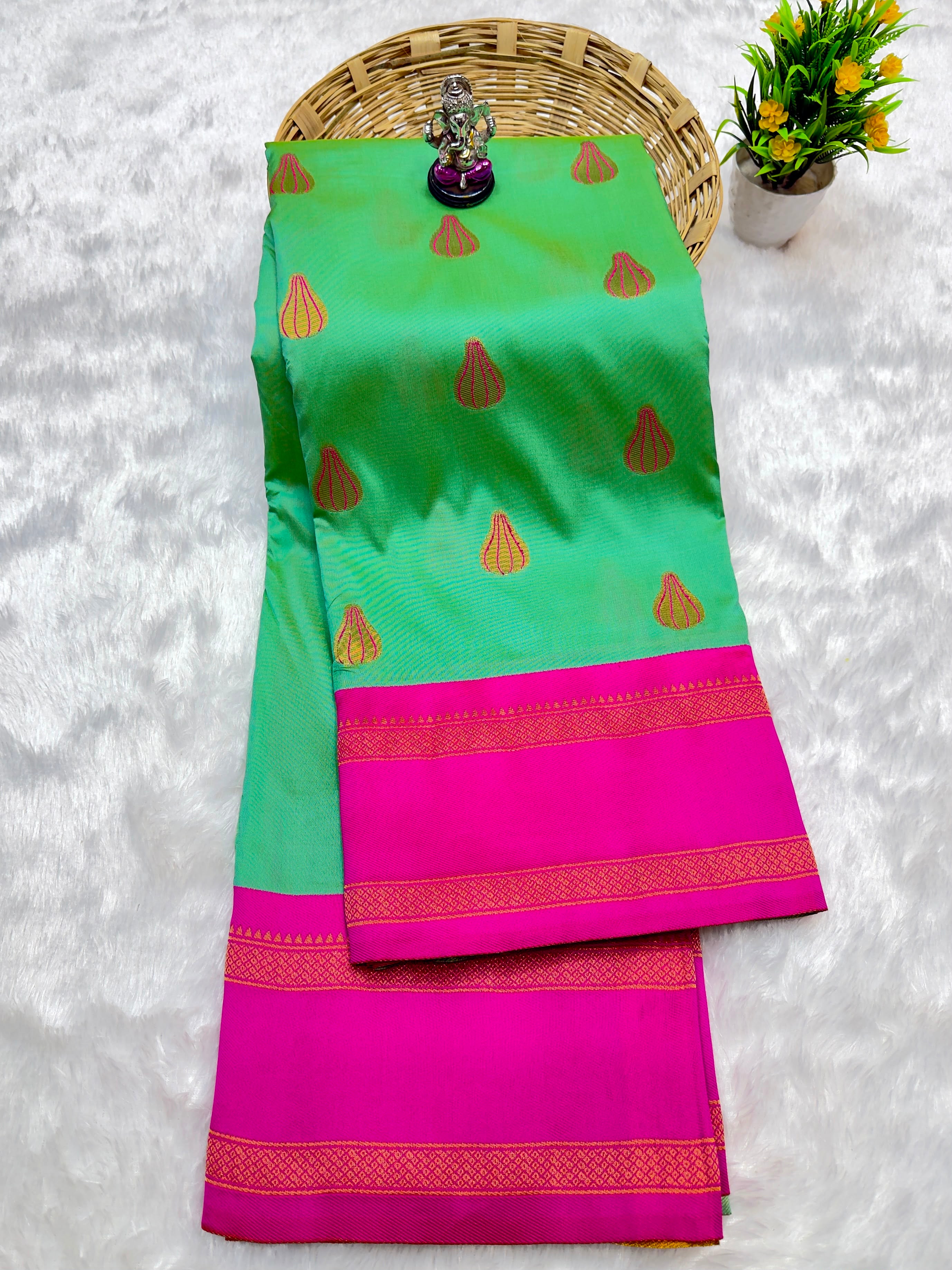 Shree Modak Paithani Premium Katan Silk Saree with all-over zari Modak butti and contrast zari border blouse piece
