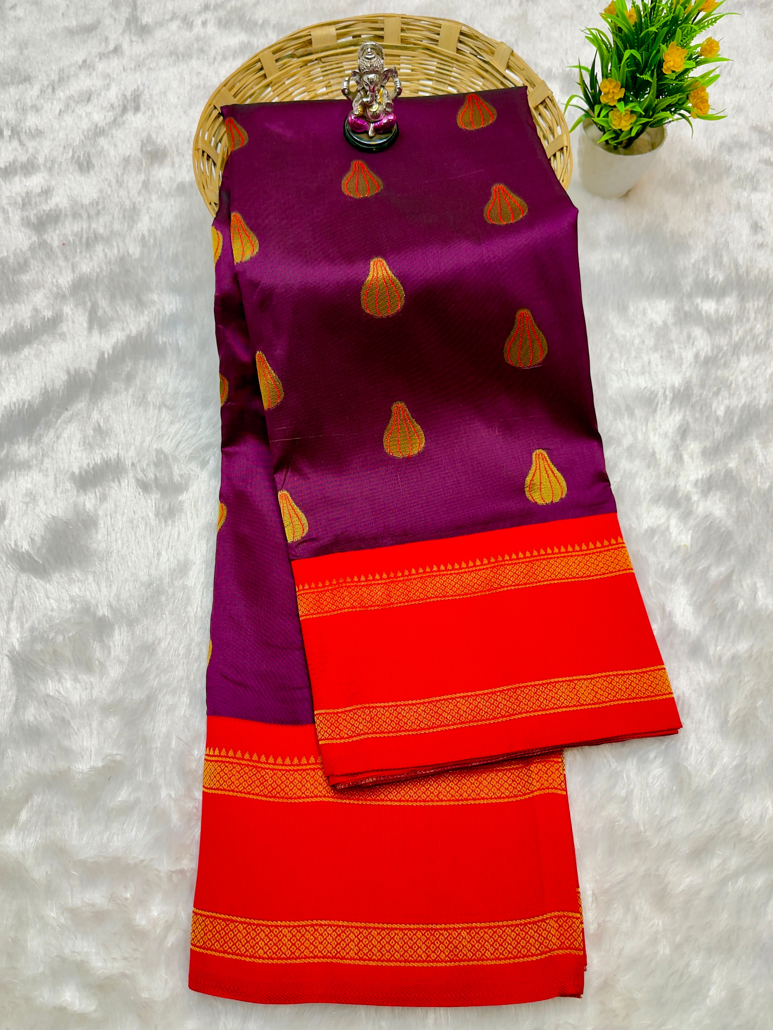 Shree Modak Paithani Premium Katan Silk Saree with all-over zari Modak butti and contrast zari border blouse piece. Burgandi, purple, red
