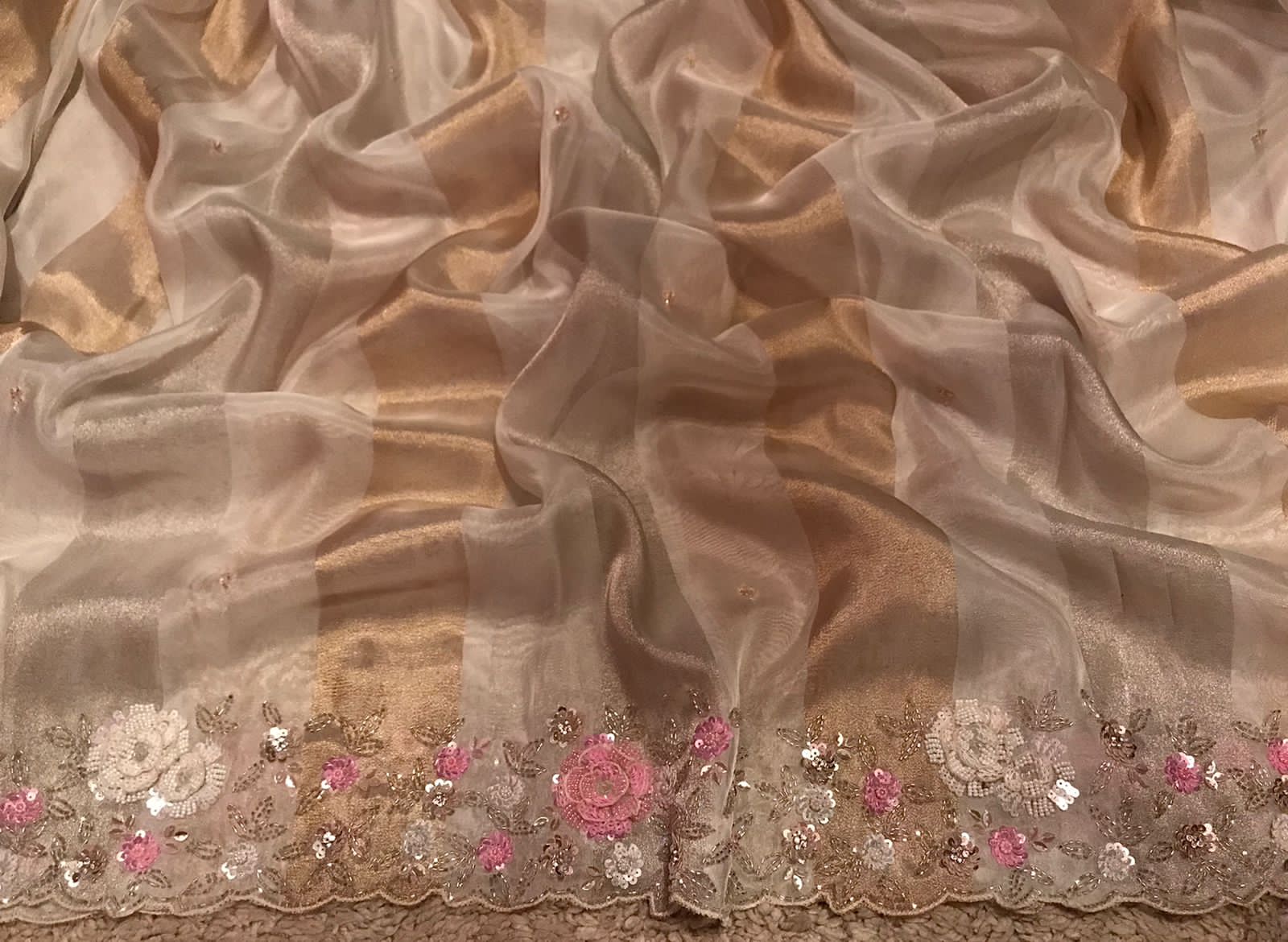 Scintillating Classic Beauty Premium Pure Banarasi Tissue Organza Silk Saree