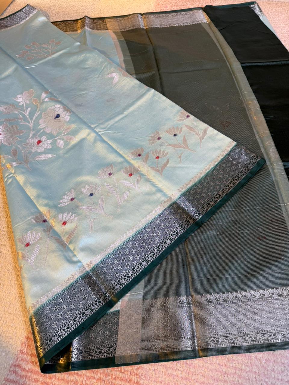 Beautiful Soft Vesoce Raw Mango Silk Banarasi Saree Premium Quality Banarasi Saree