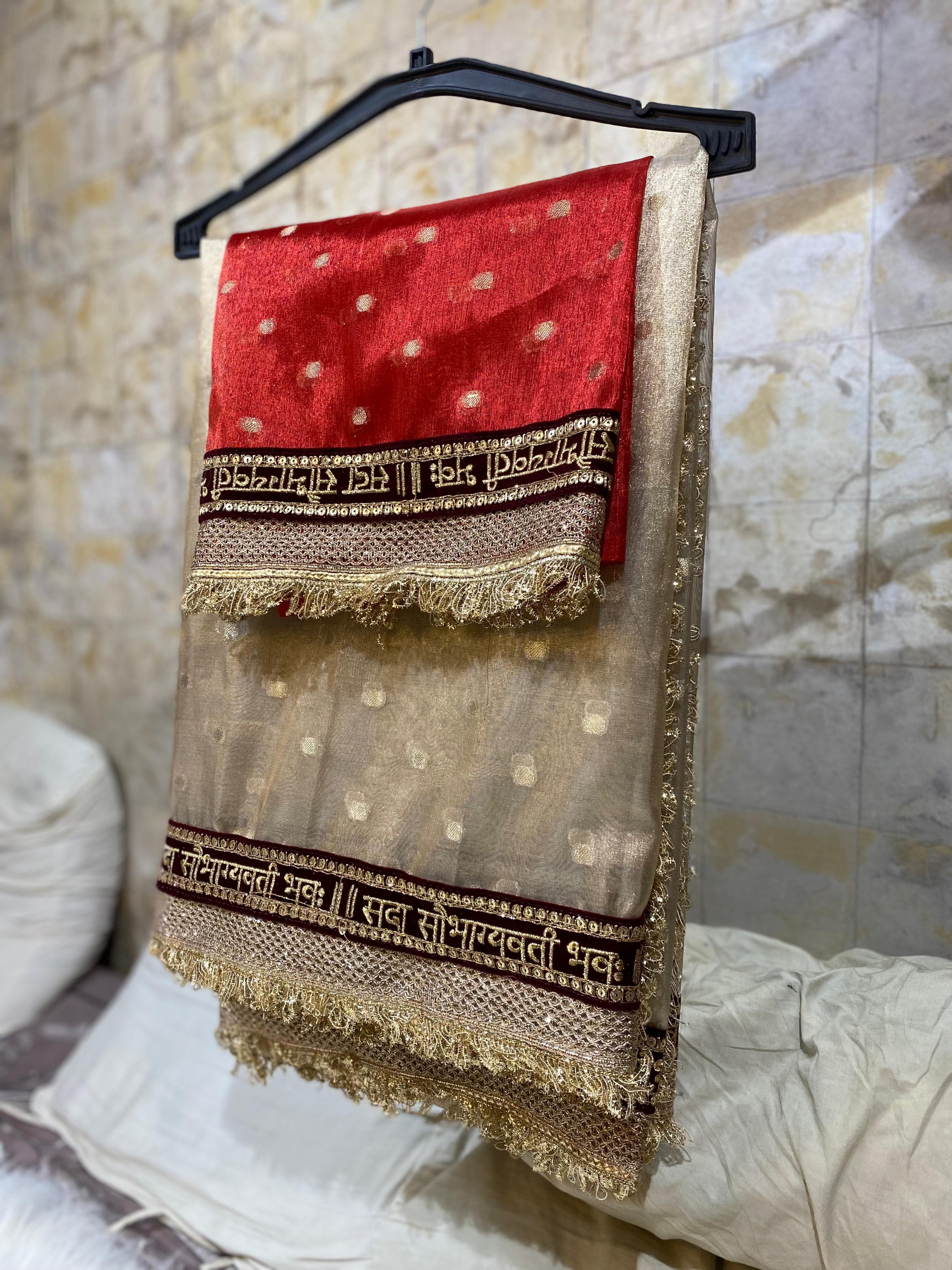 Beautiful Banarasi Soft Tissue Silk Dulhan Ki Saree with rich Banarasi weaving and elegant bridal look for weddings and festive occasions.