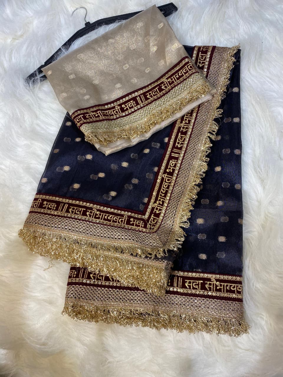 Beautiful Banarasi Soft Tissue Silk Dulhan Ki Saree