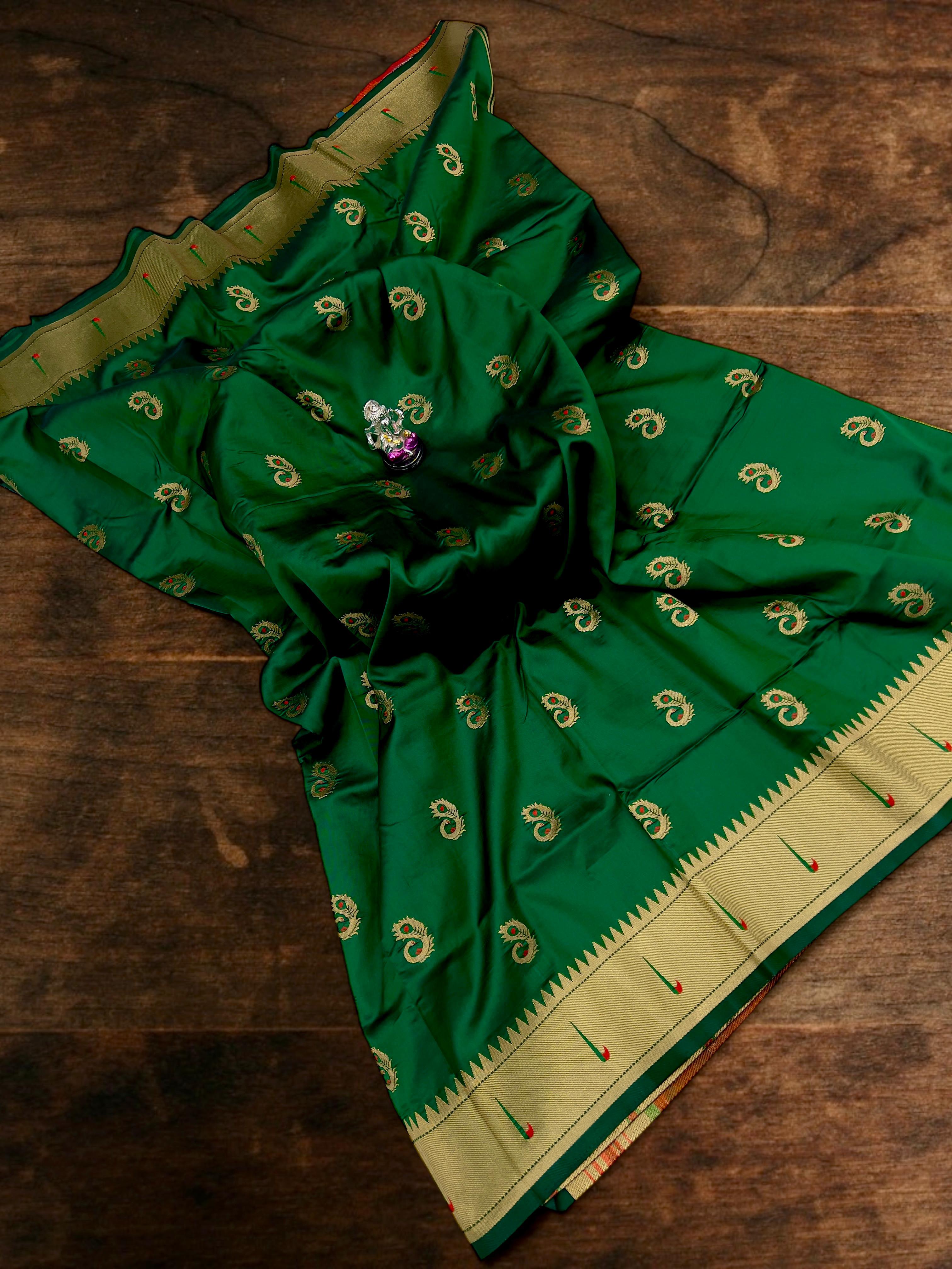 Radha Krishna Muniyaa Border Paithani Green Saree
