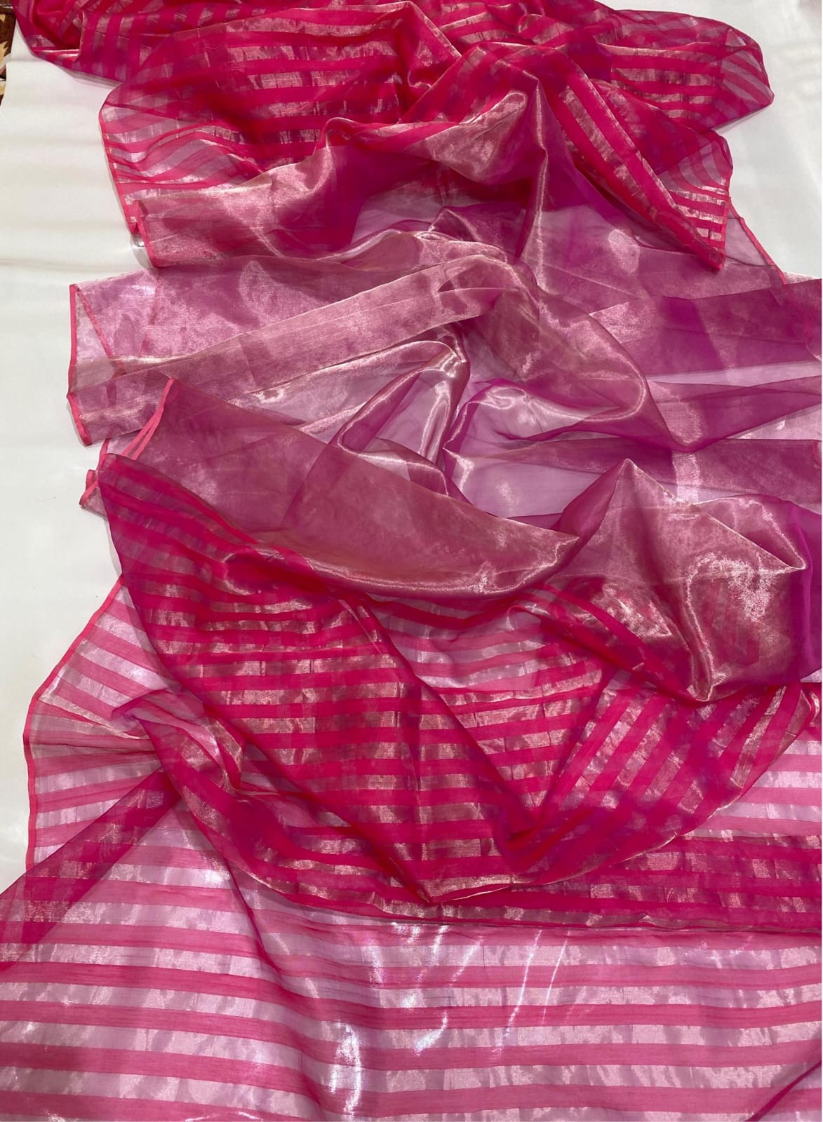 Chanderi Handloom Pattu Tishu Silk Saree With Blouse