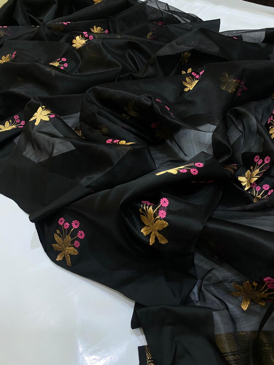 Chanderi Handloom Pattu Tissue Silk Saree With Blouse