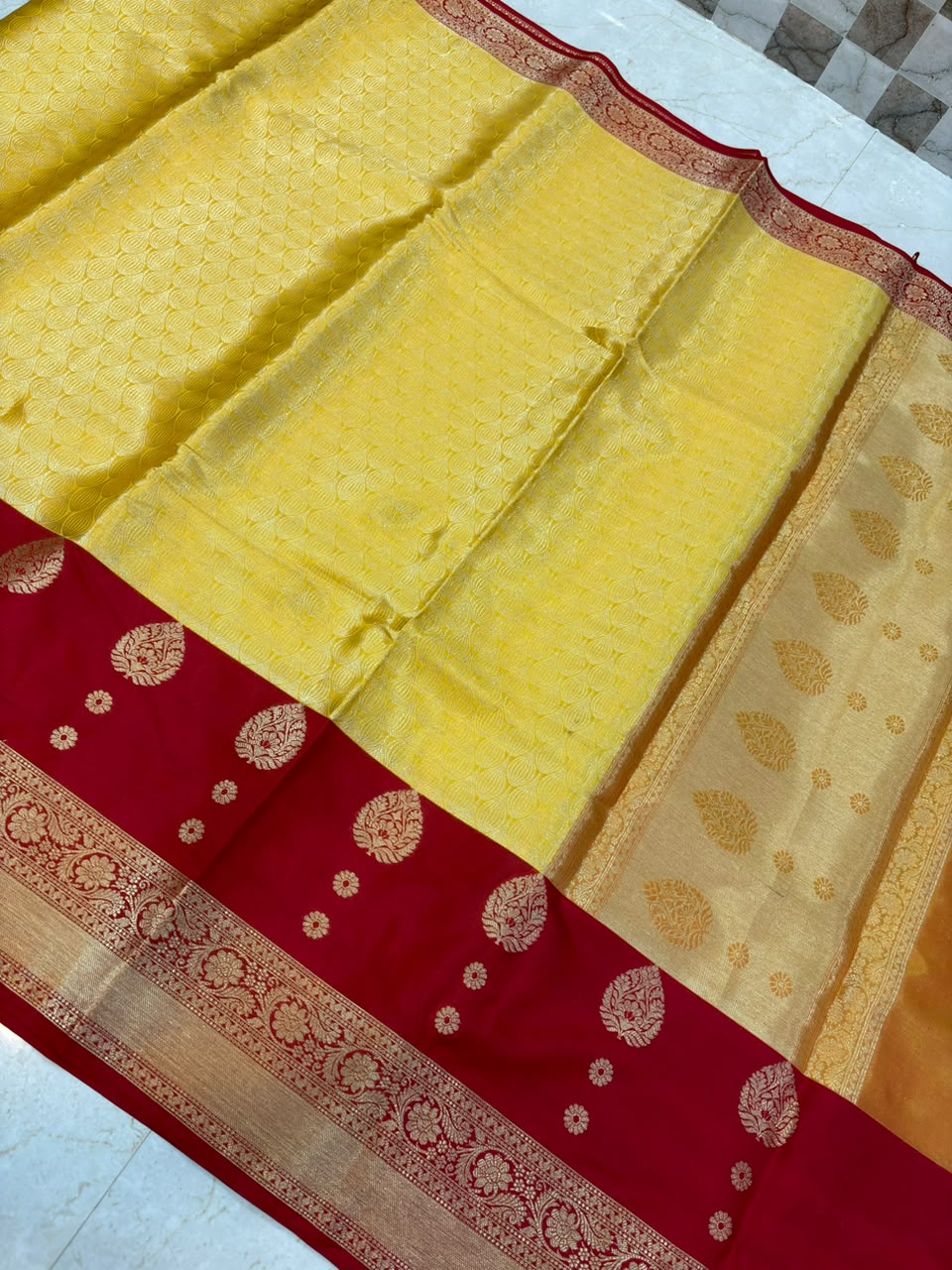 Beautiful Banarasi Soft Tissue Silk Tunchhui Woven Premium Quality Saree