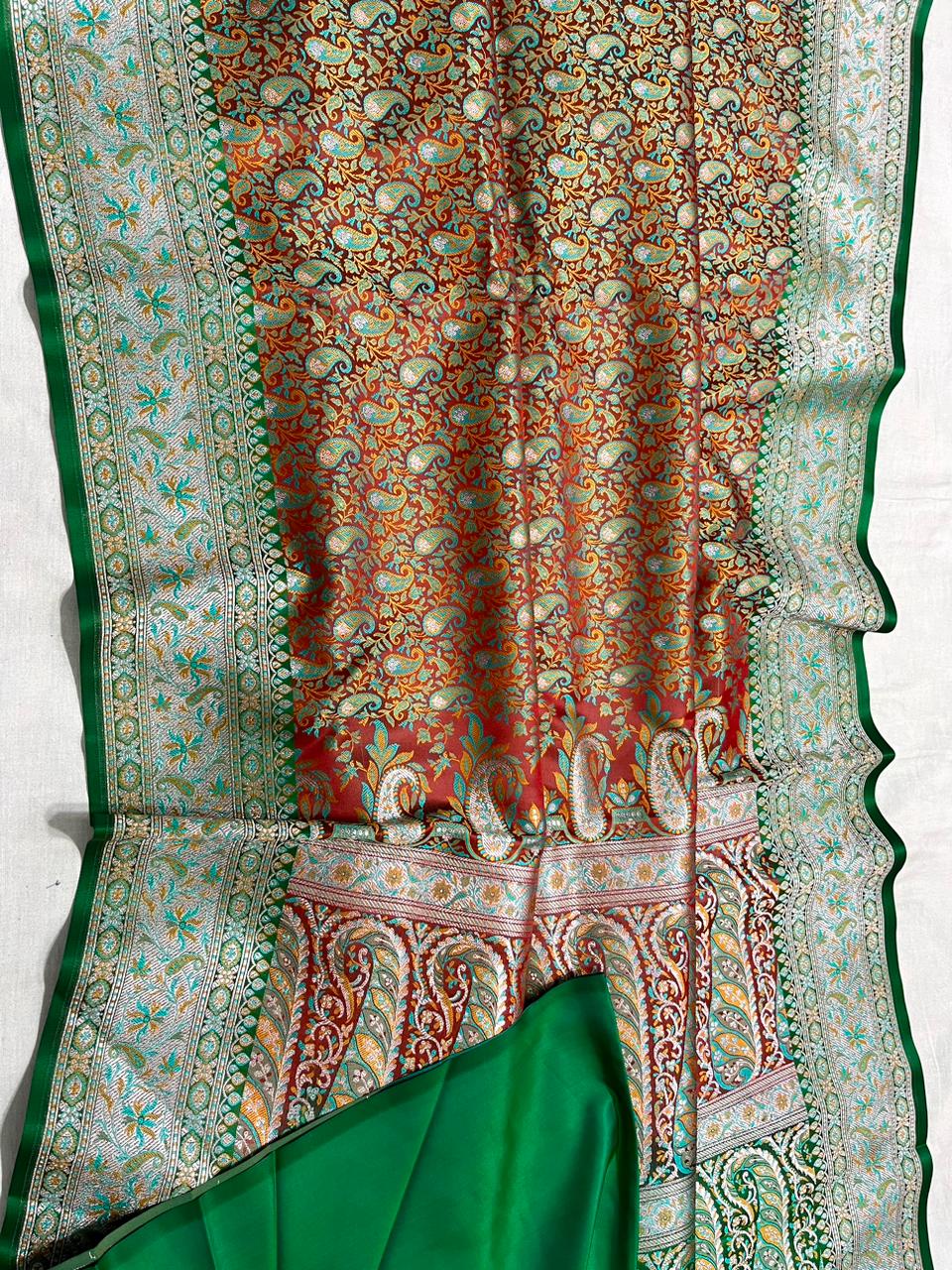 Beautiful Banarasi Handloom Mashru Silk Tunchhui Jamawar Woven Premium Quality Saree with Intricate Paisley Weaving, Rich Banarasi Border, Grand Designer Pallu and Running Blouse Piece 