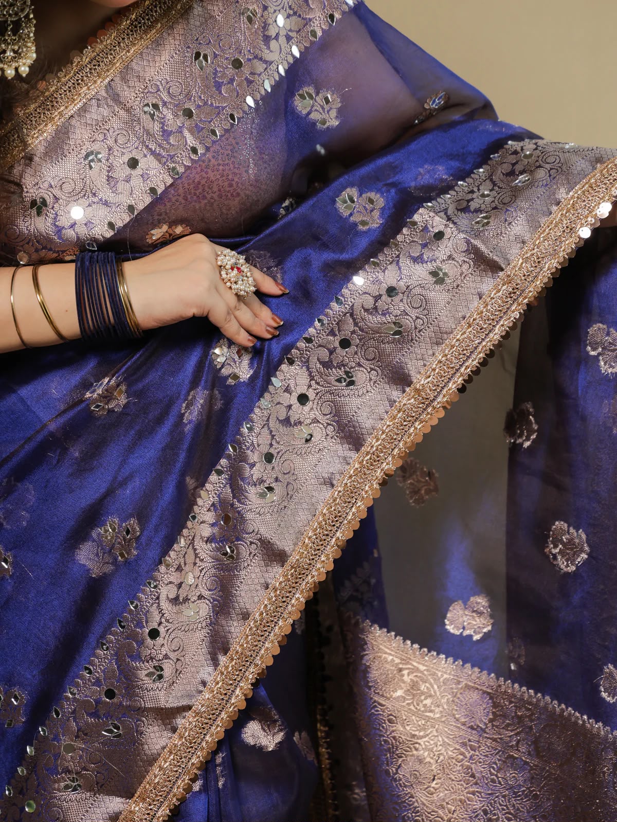 Beautiful Banarasi Soft Tissue Silk Boota Woven Saree With Mirror Work Lace & Designer Pallu