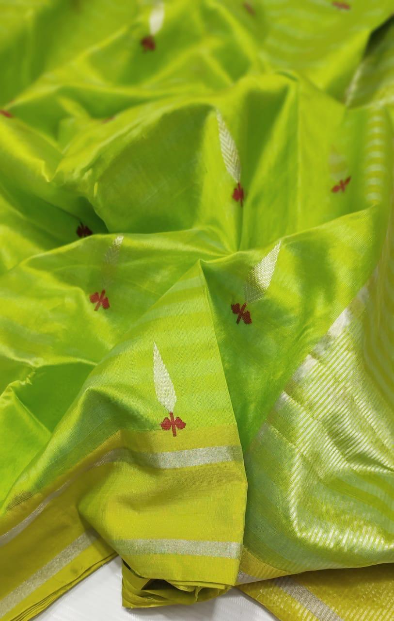 Green Premium Chanderi Pattu Silk Saree with Elegant Resham Border
