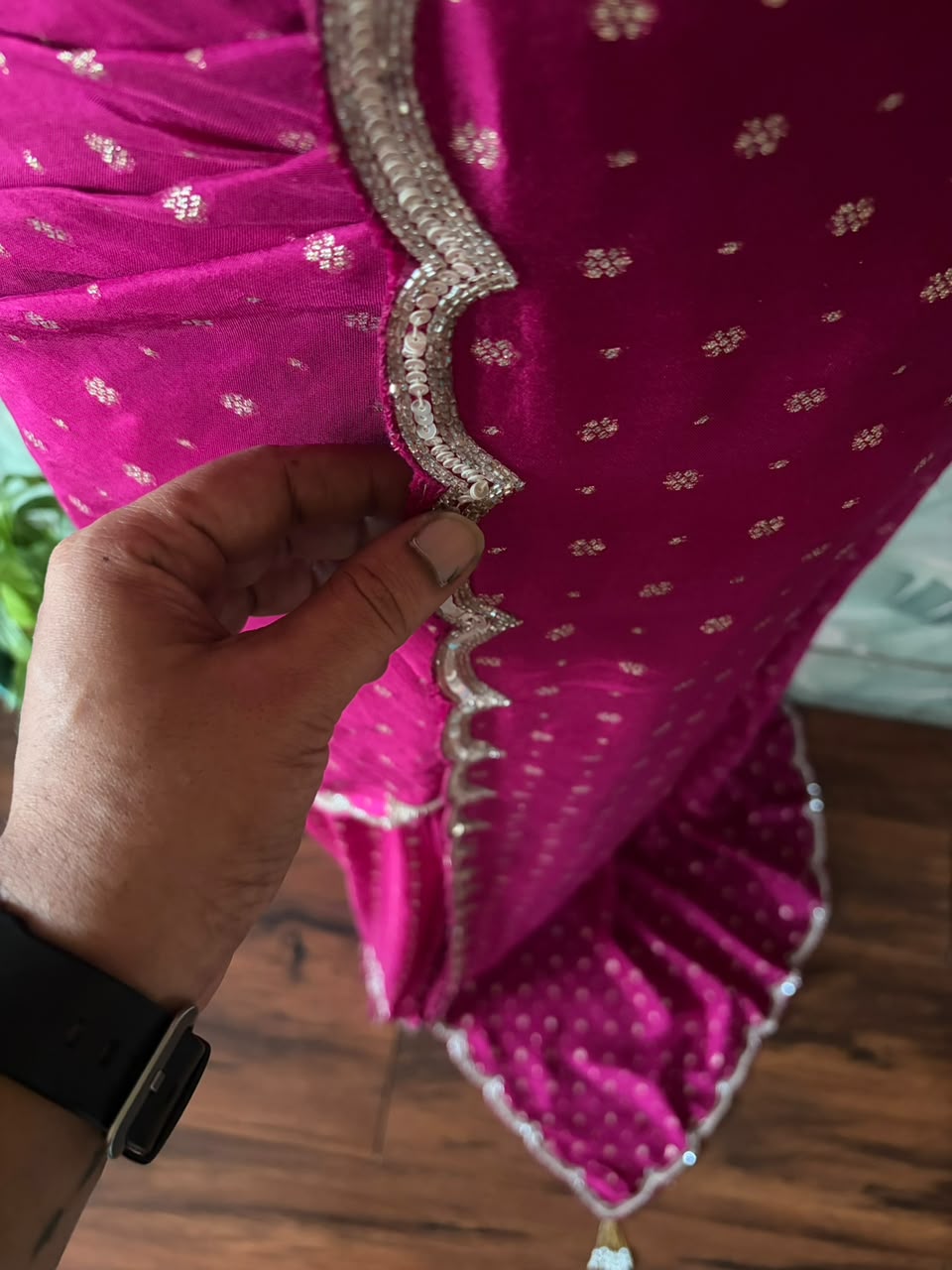 Premium Pure Chinnon Silk Banarasi Zari Saree With Sequins Cut Daana Handwork