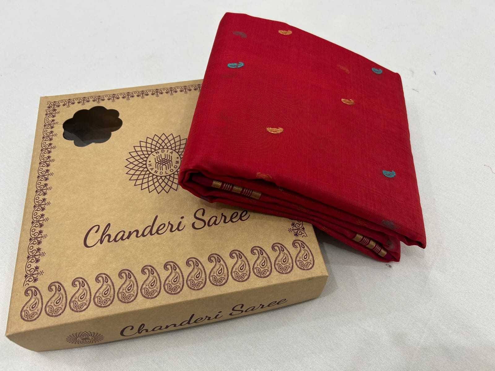 Chanderi Handloom Katan Silk All-Over Butti Patella Border & Meenakari Jhad Pallu Saree