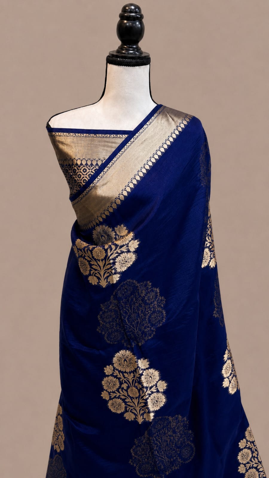 Beautiful Banaras Soft Raw Mango Silk Woven Premium Quality Saree