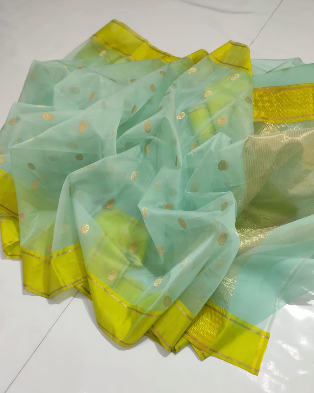 Chanderi Handloom Katan Silk Saree With All-Over Butta, Resham Border & Zari Strip Pallu