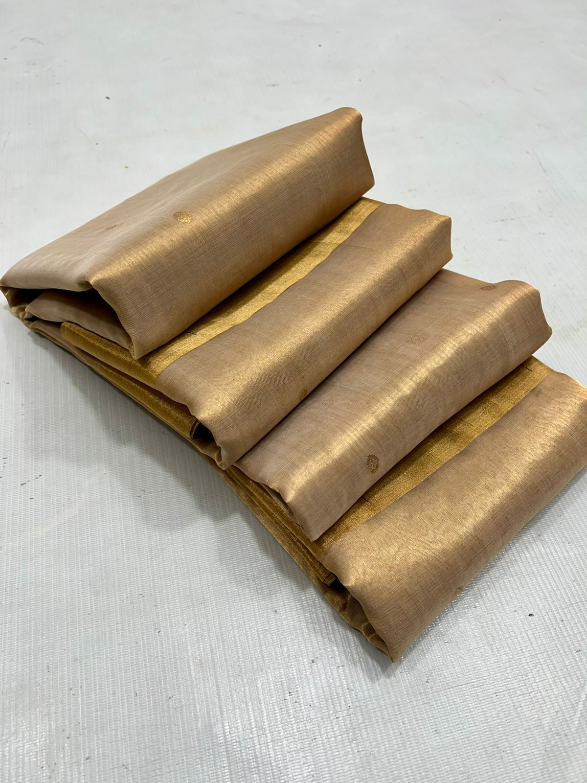 Zari Weaving Tissue Chanderi Handloom Silk Saree