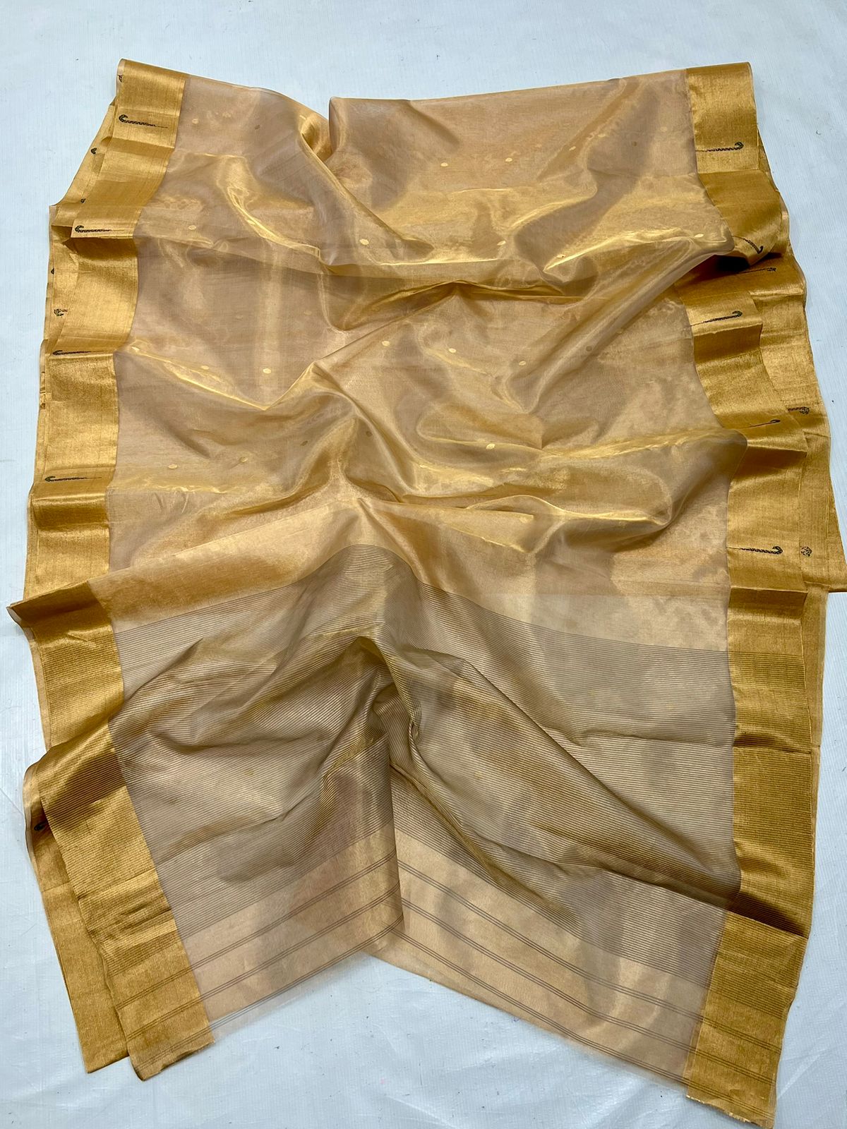 Zari Weaving Tissue Chanderi Handloom Silk Saree