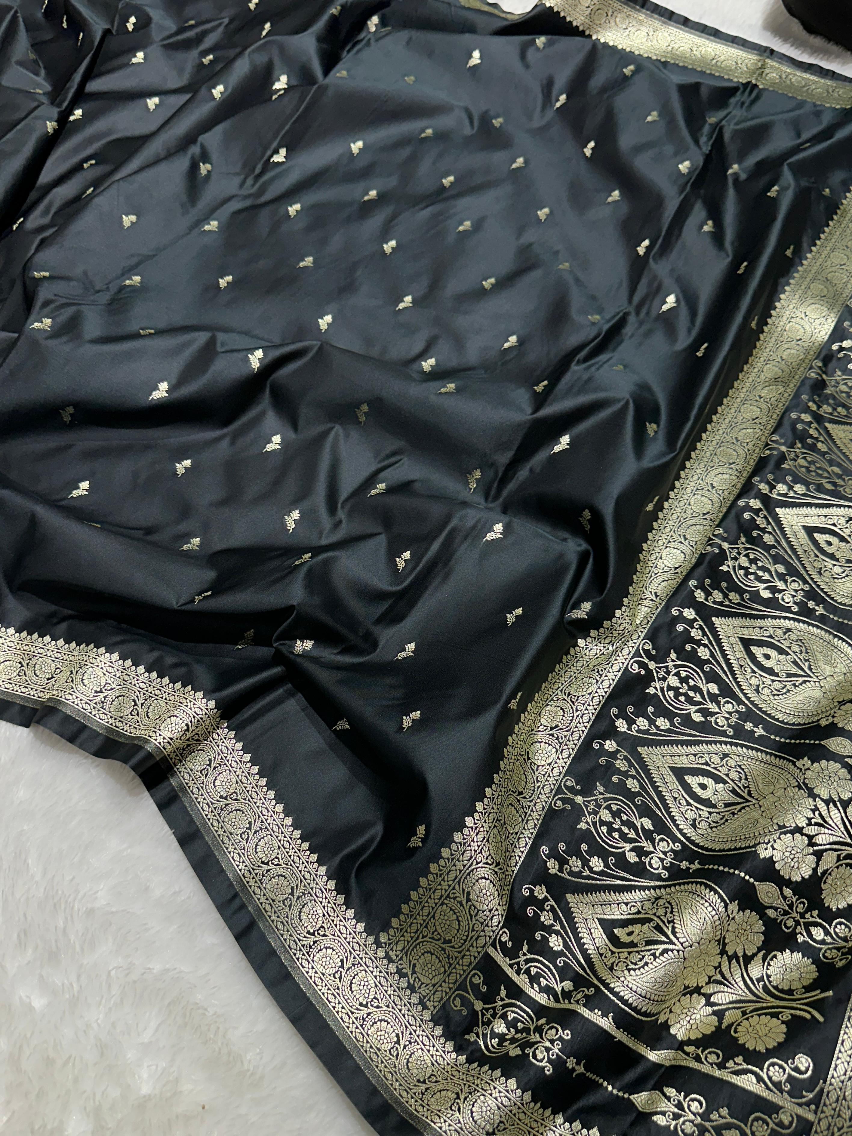 BANARASI HANDLOOM  VERY HIGH QUALITY PURE MASHRU SILK BEAUTIFUL SAREES