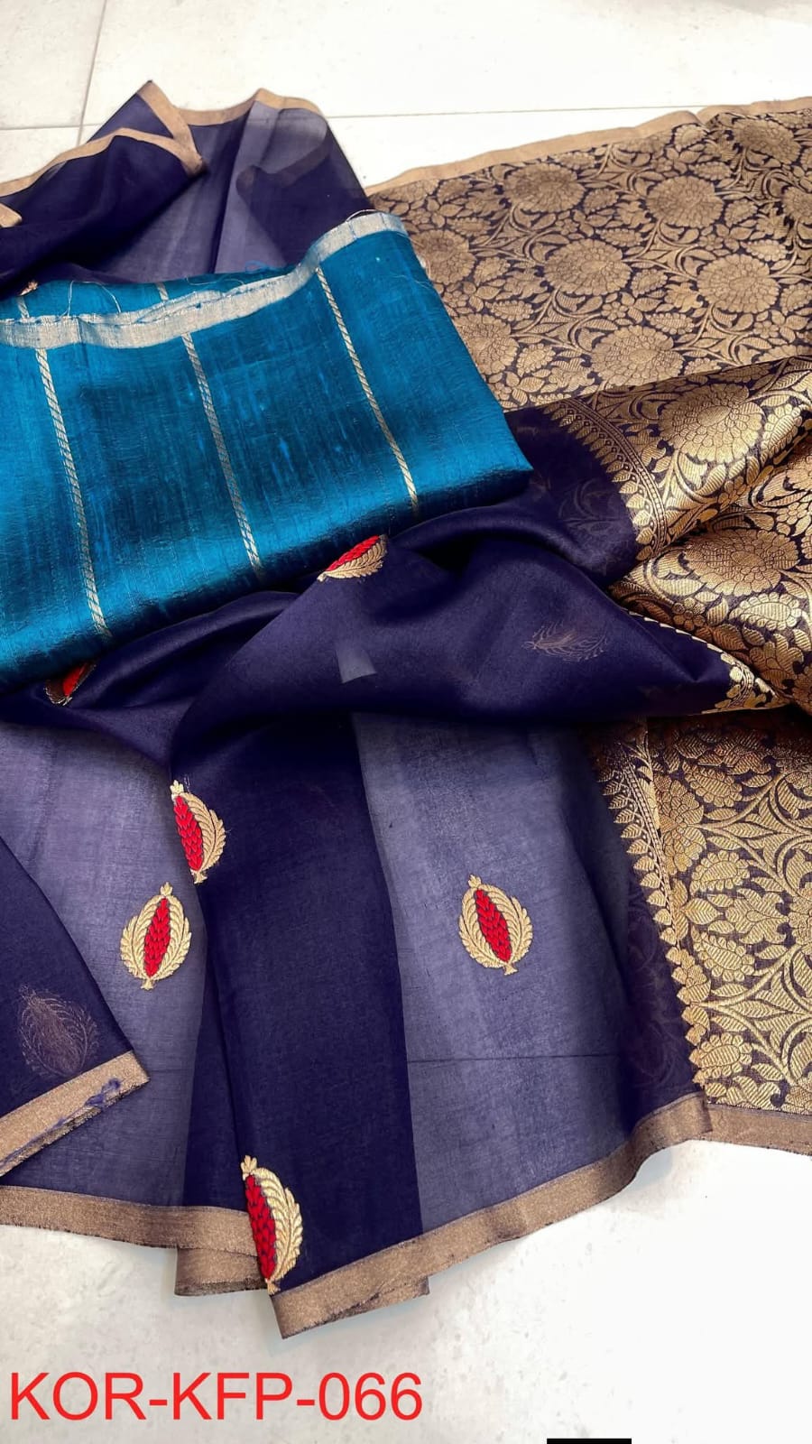 BANARASI PURE KORA ORGANZA HANDLOOM SILK SAREE