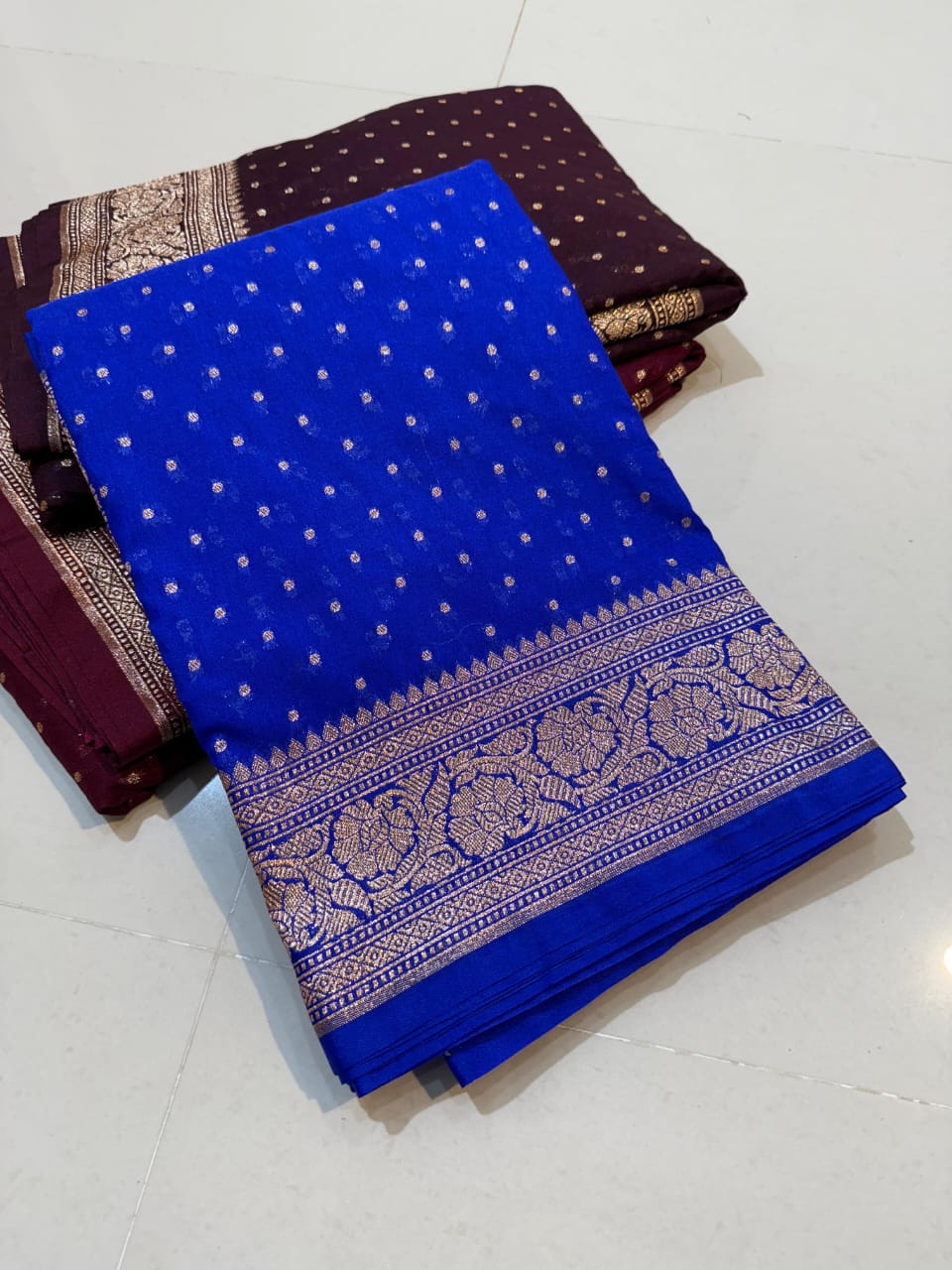Elegant Banaras Soft Semi Crepe Georgette Silk Saree with Golden Zari Weaving