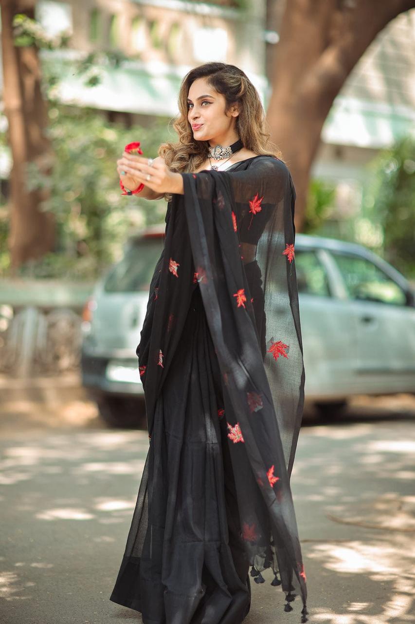 MUL MUL COTTON EMBROIDERY SAREE