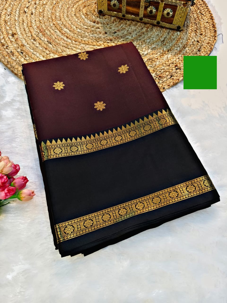 Beautiful Banaras Soft Silk Woven Golden Zari Premium Quality Saree