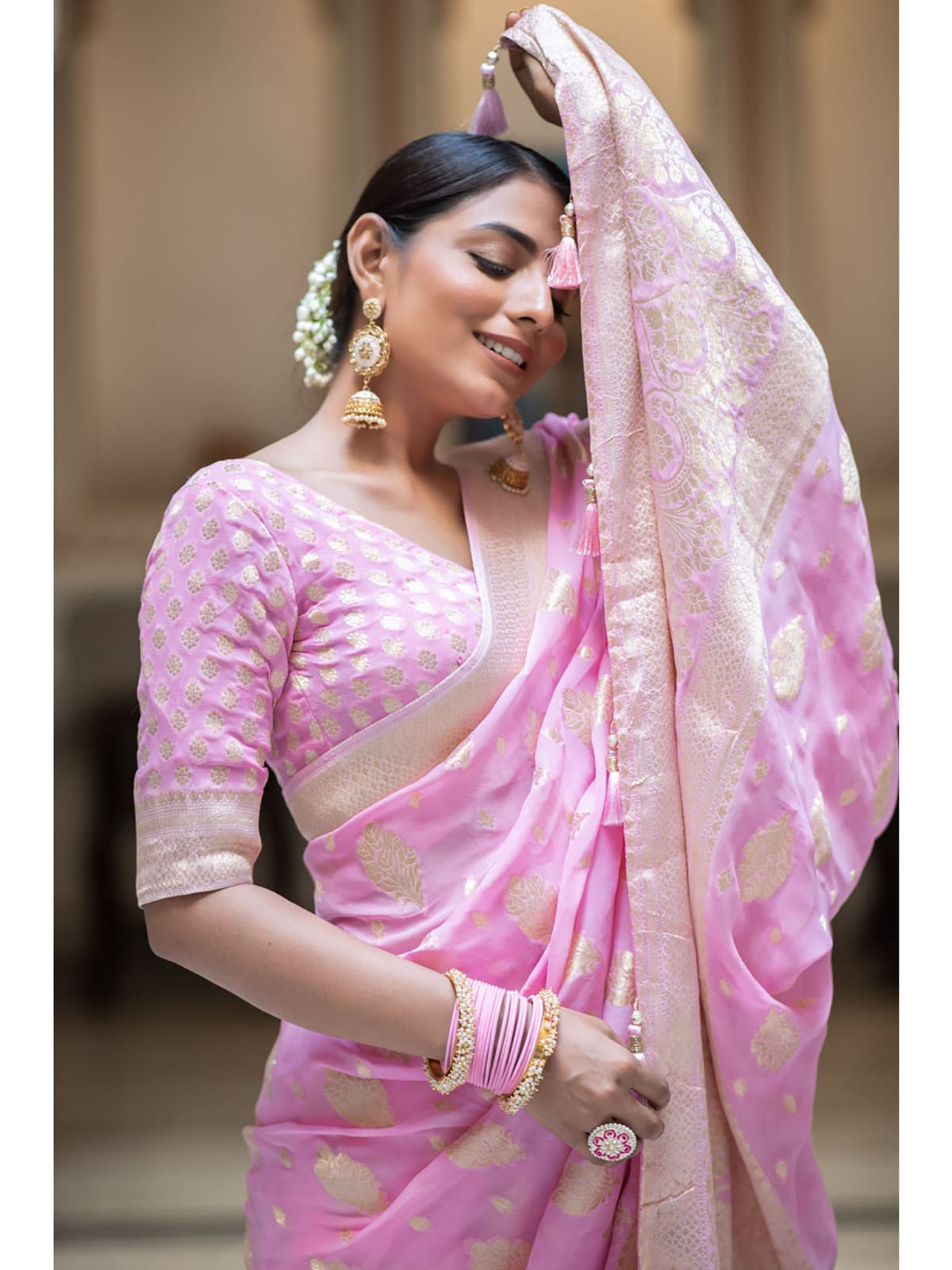 Pink Beautiful Soft Semi Georgette Silk Woven Premium Quality Saree