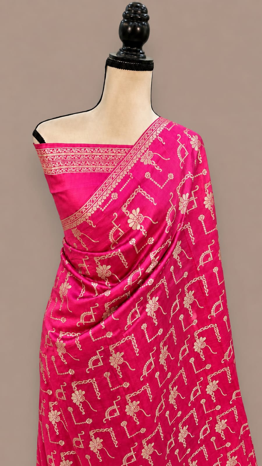 Exclusive New Arrival Banarasi Premium Raw Mango Silk Saree