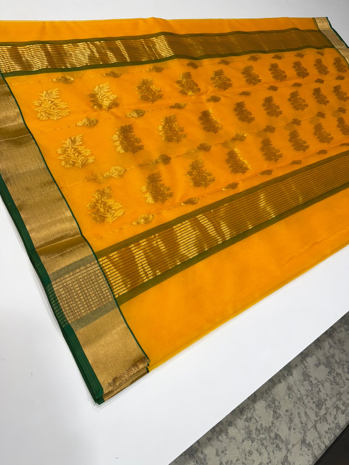 Chanderi Handloom Katan Silk All-Over Butti Patella Border & Jhad Pallu Saree
