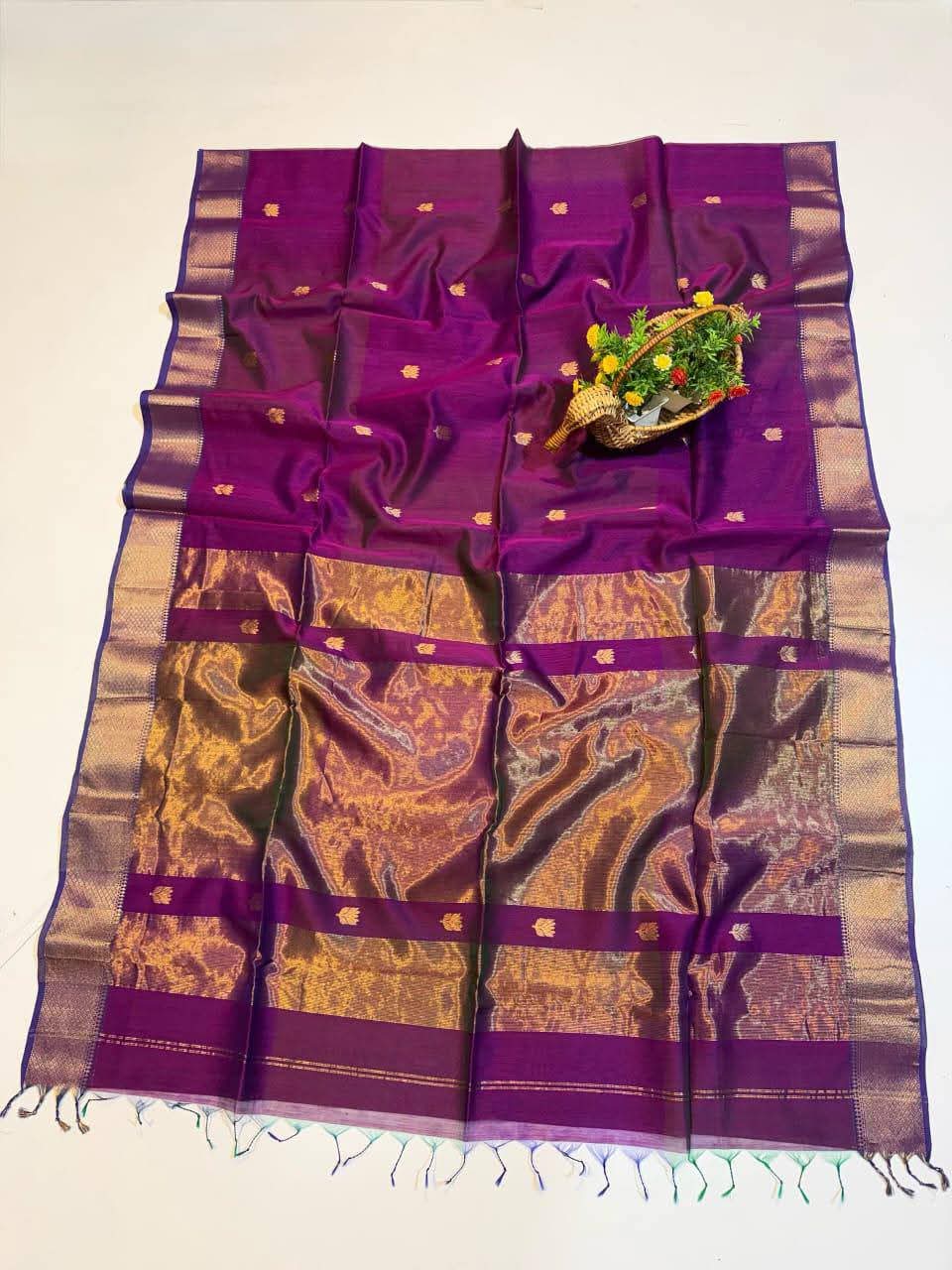 Maheshwari Handloom Silk By Cotton Golden Jari Border Lotus Buta Saree