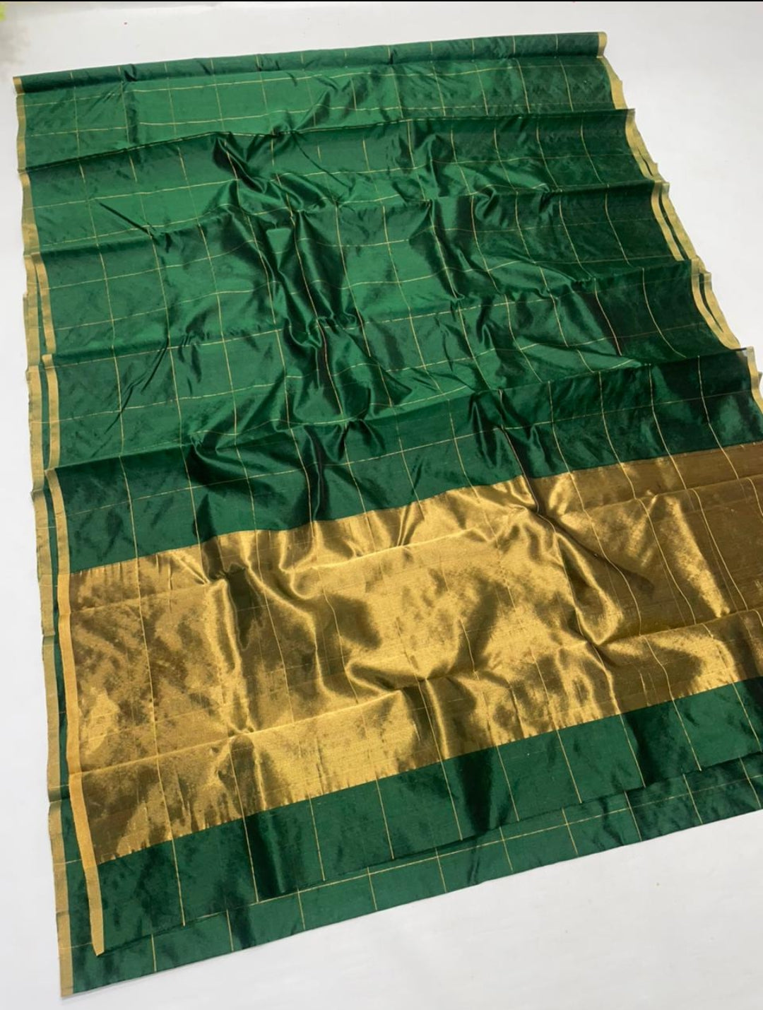Pattu Silk All-Over Checks Chanderi Handloom Saree With Small Border & Zari Palla