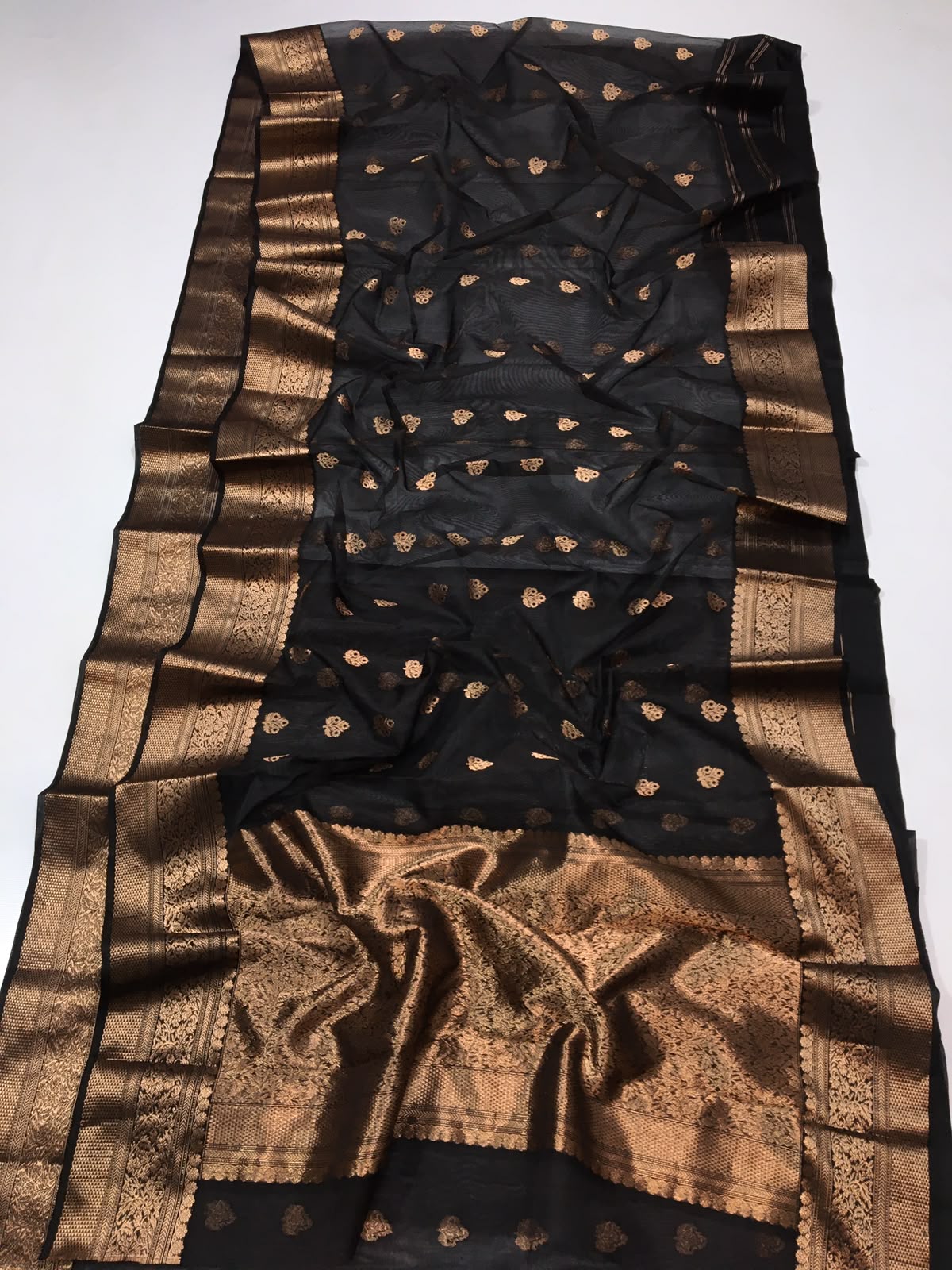 Chanderi Handloom Katan Silk Saree With All-Over Meenakari Butta, Traditional Nakshi Border & Taraz Pallu