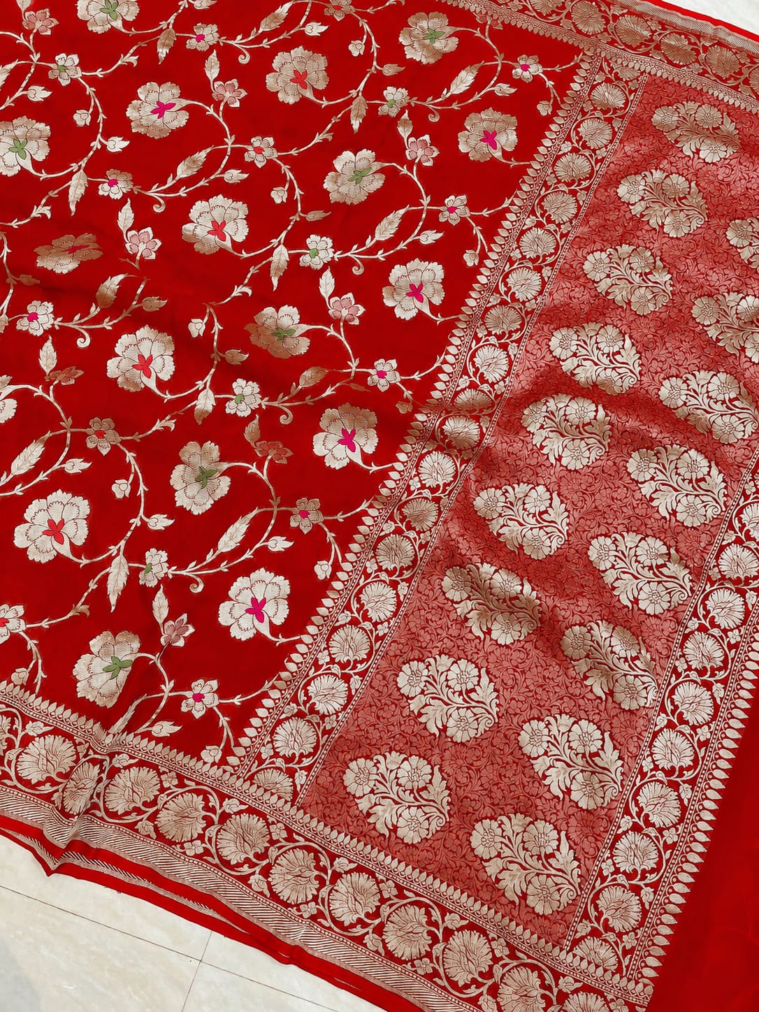 Banarasi Meendar Woven Semi Georgette Silk Saree – Timeless Elegance