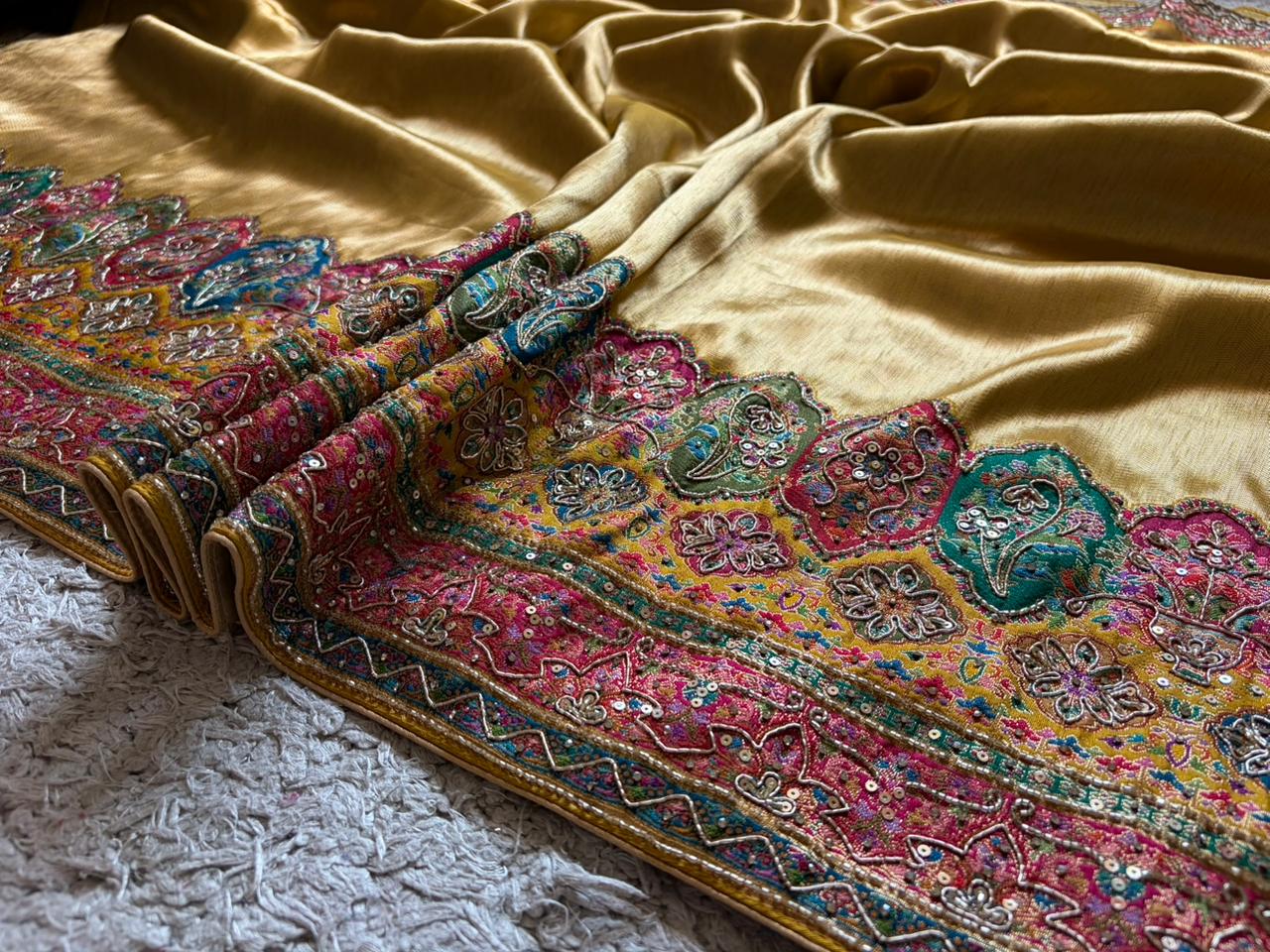Heritage Kashmiri Pure Kani Silk Saree with Zari Weaving & Zardozi Handwork