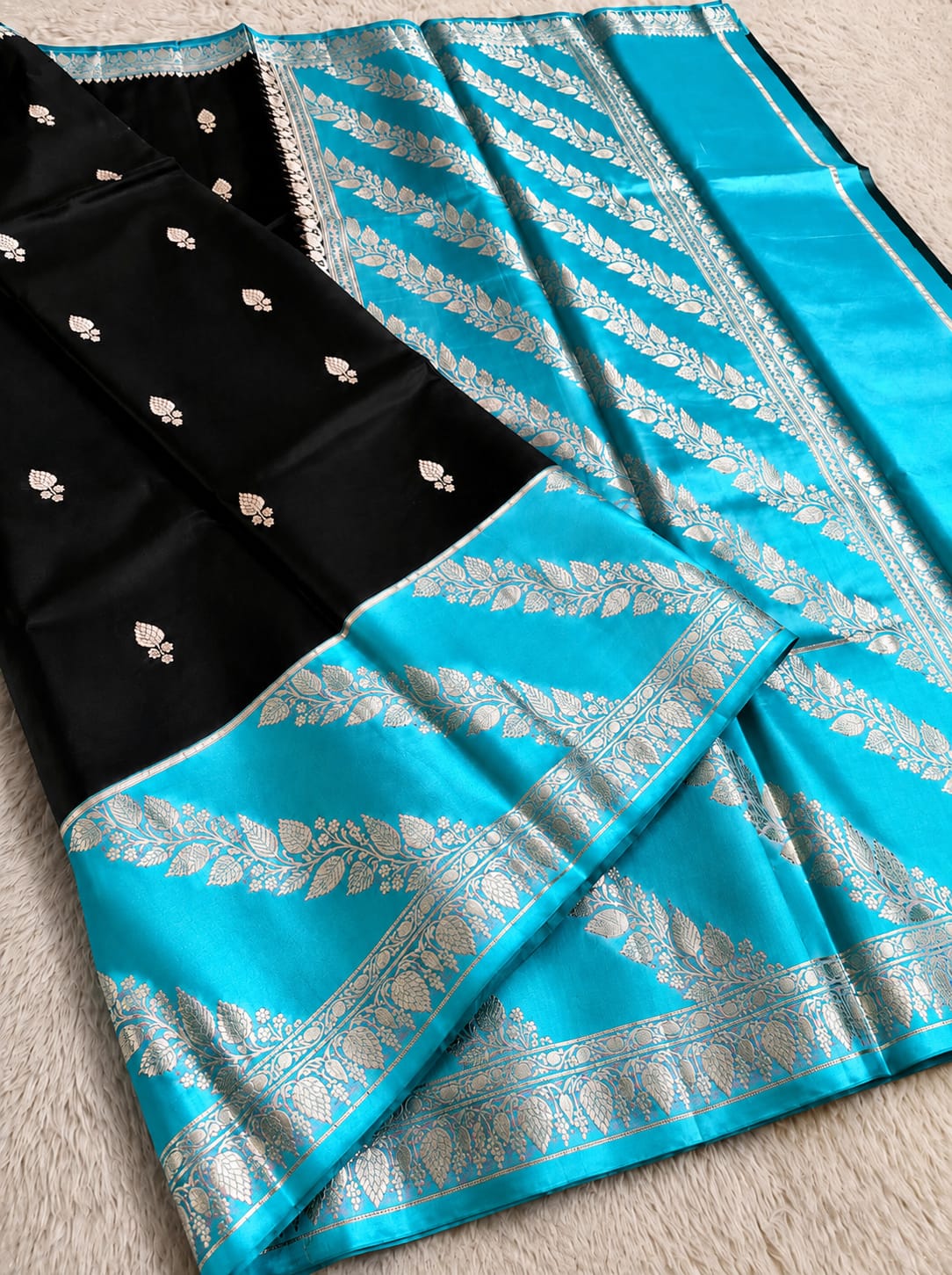 Beautiful Banaras Soft Raw Mango Silk Woven Premium Quality Saree