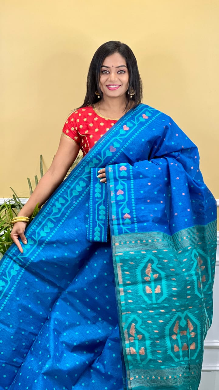 Exclusive Collection: Charulota Soft Dhakai Jamdani Saree