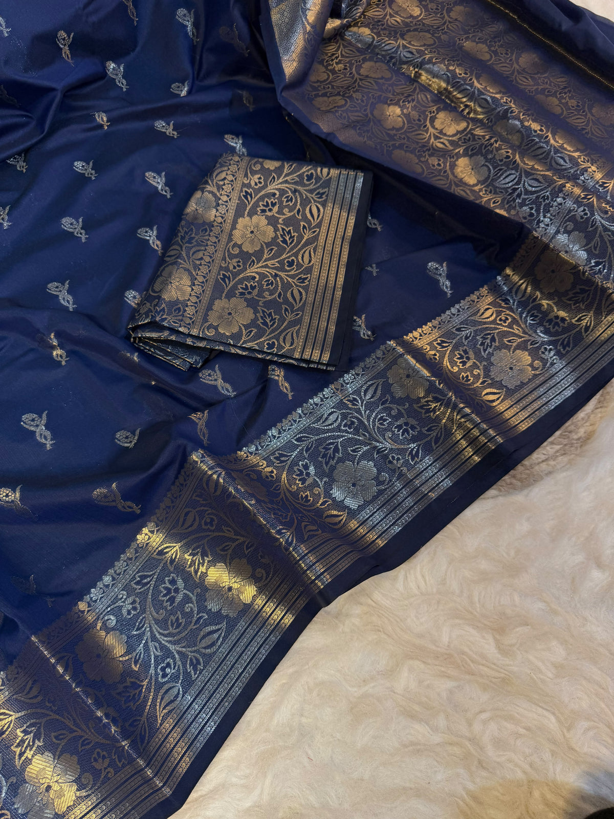 Banarasi Royal Elegance – Luxurious Soft Katan Silk Premium Woven Saree