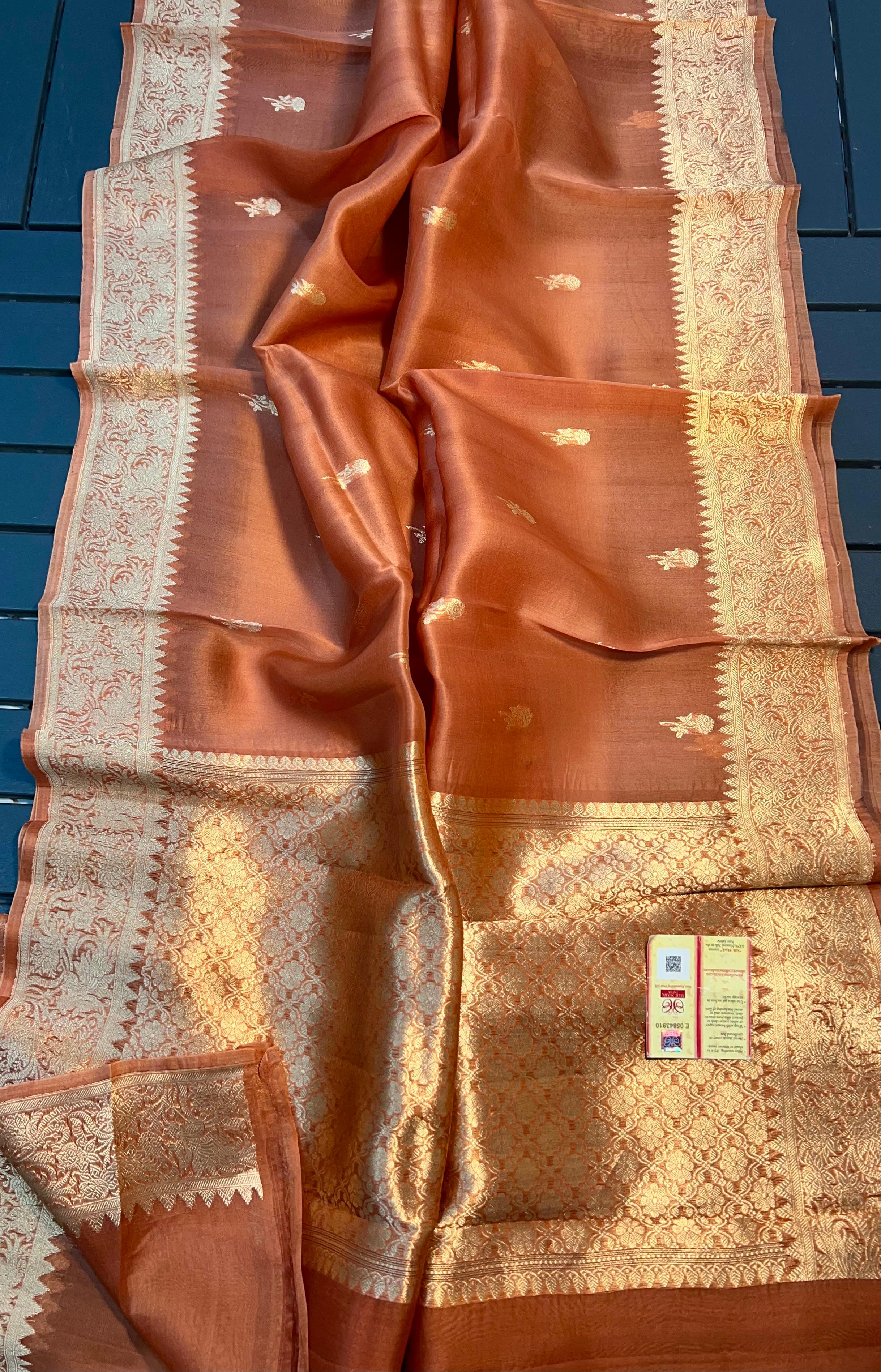 Beautiful Banaras Handloom Pure Kora Silk Kadhuwa Woven Sarees