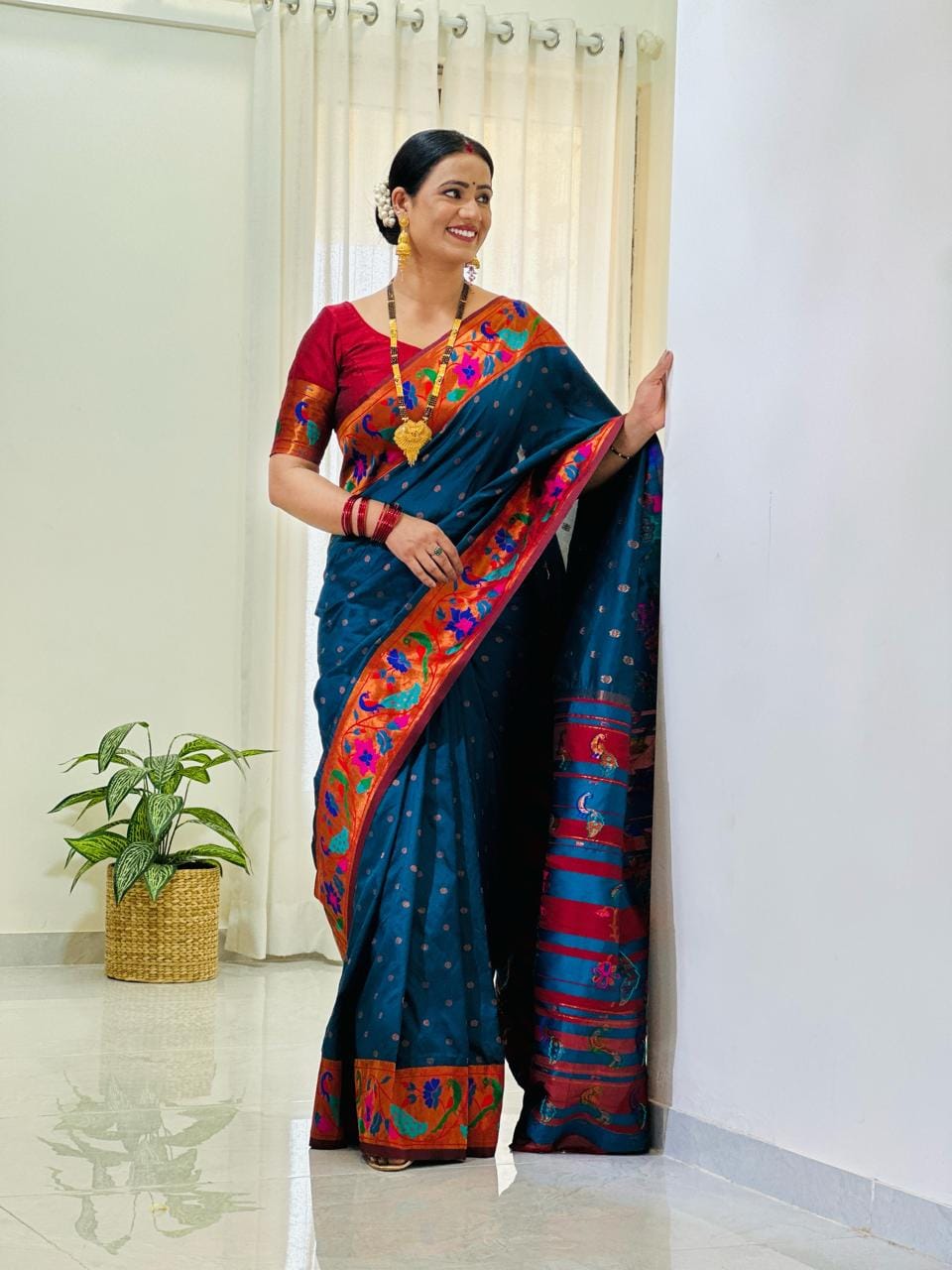 Maharani Pushpaa Paithani – Mor Popat Brocade Silk Saree